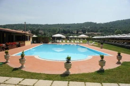 Area and facilities in La Casetta Dei Cedri