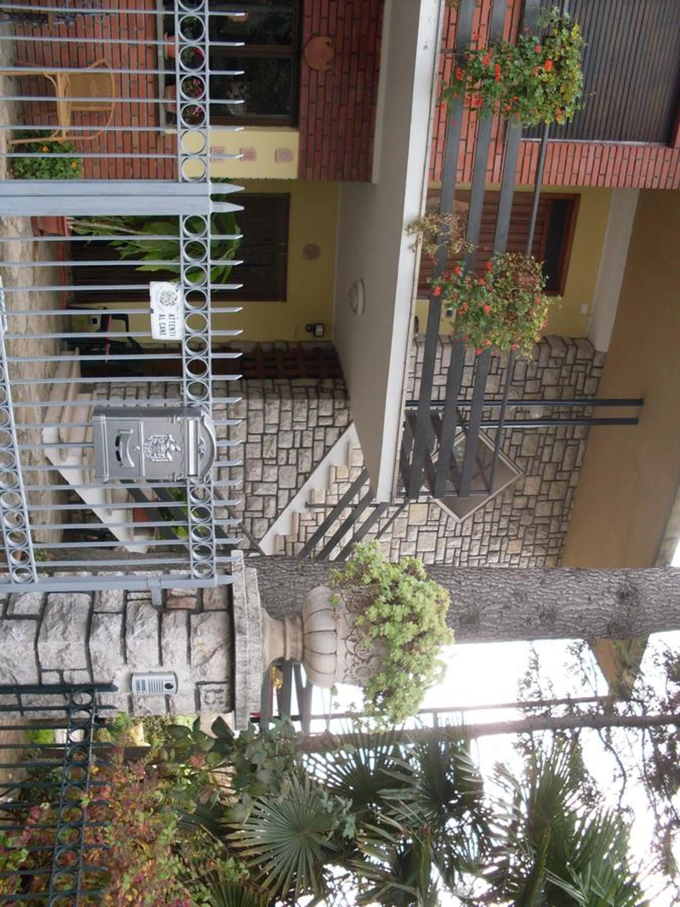 Property logo or sign in La Casetta Dei Cedri