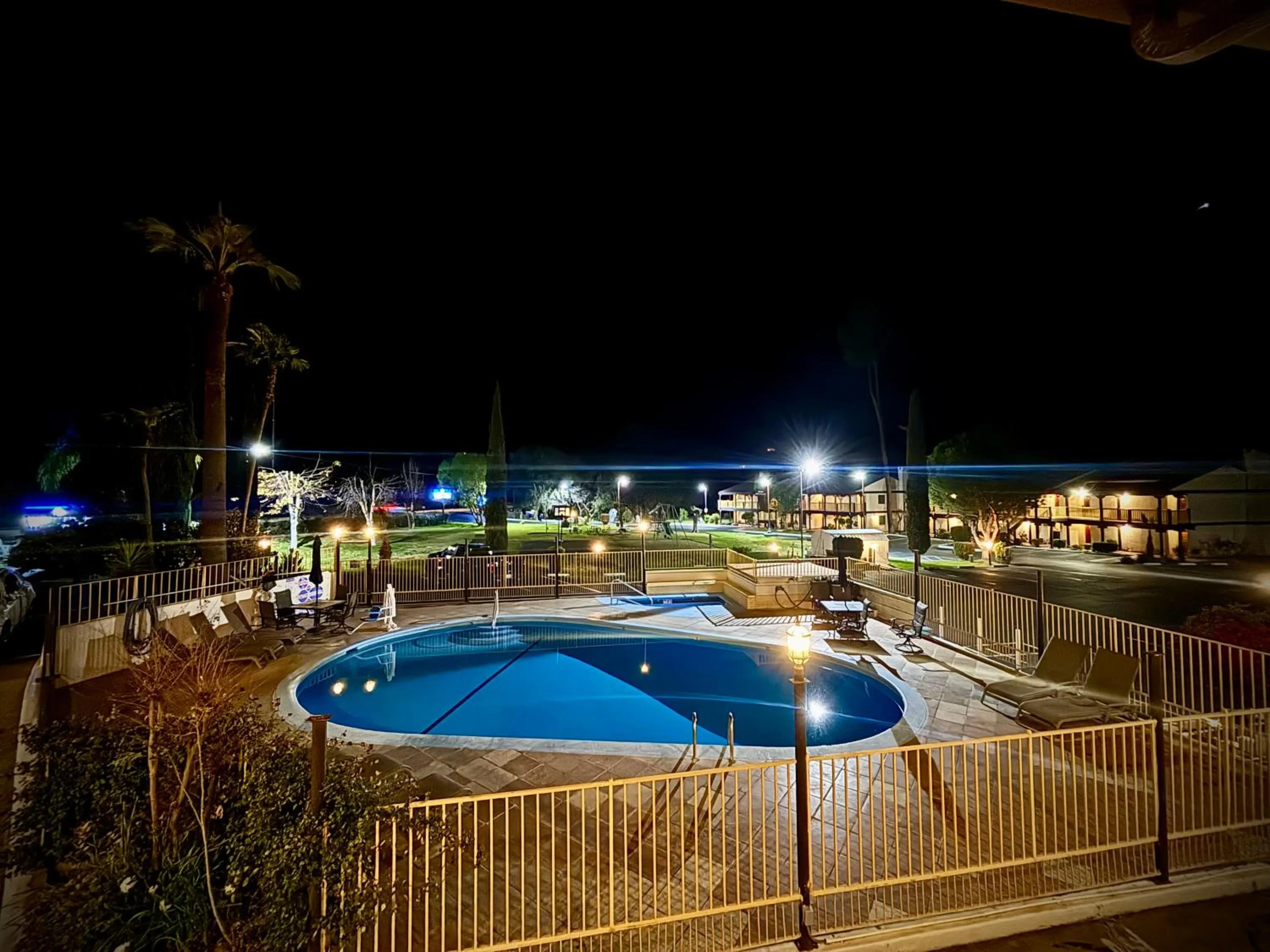 Night in Western Holiday Lodge