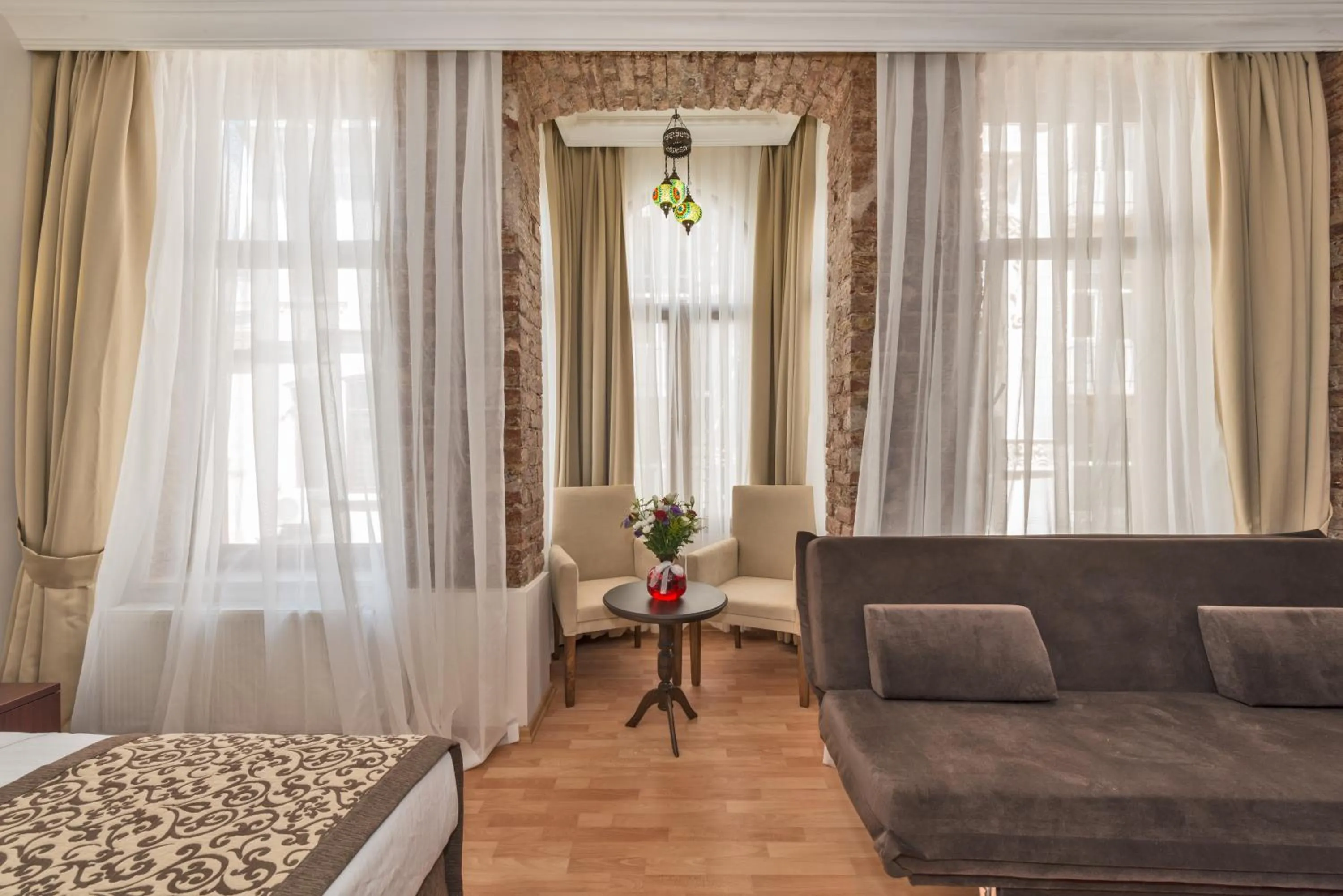 Bed in Taxim Hotel Marin