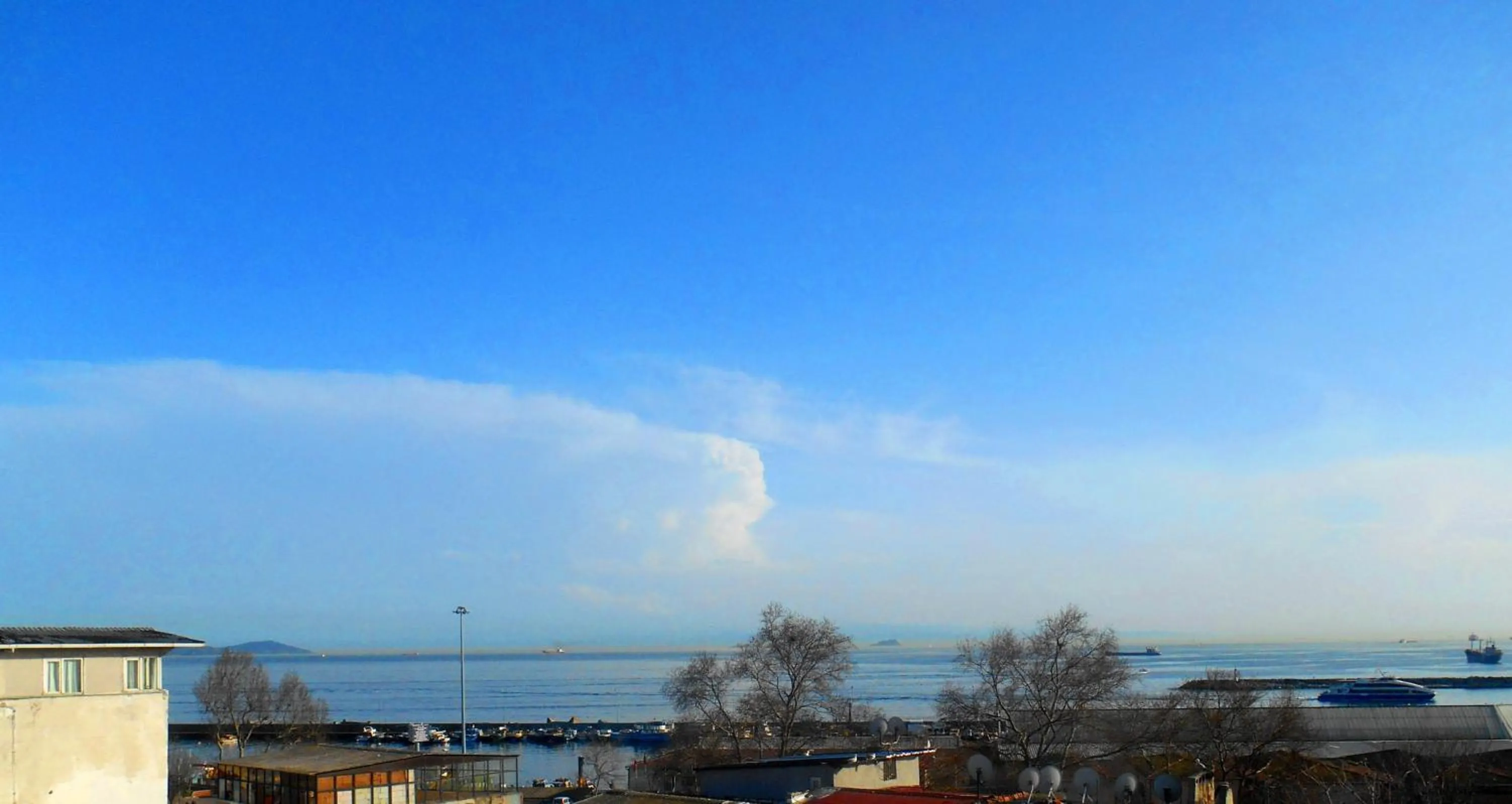 Sea view in Istanbul Sydney Hotel