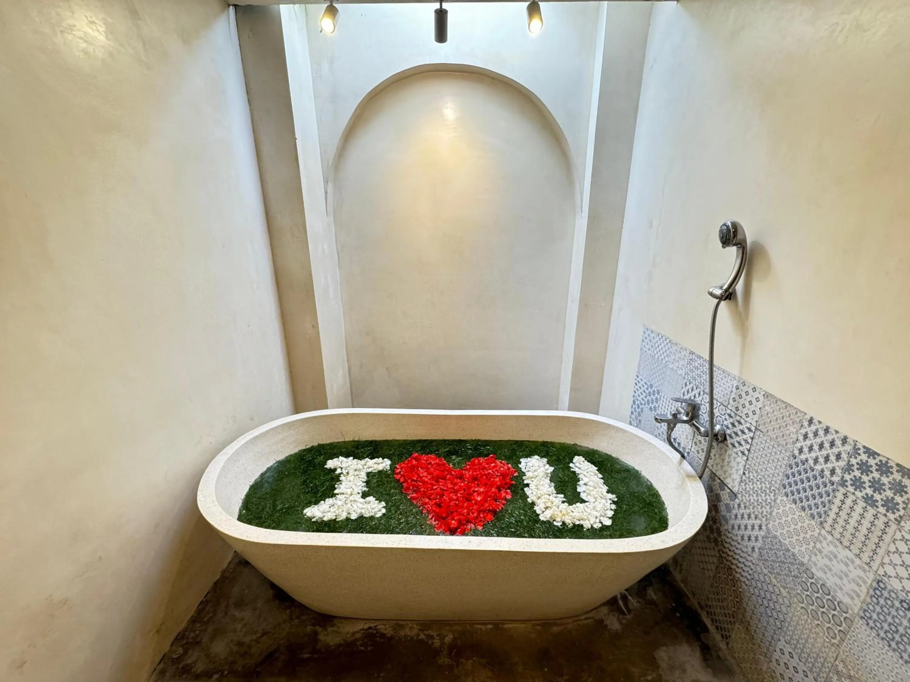 Hot Tub in La Pan Nam Exotic Villas and Spa