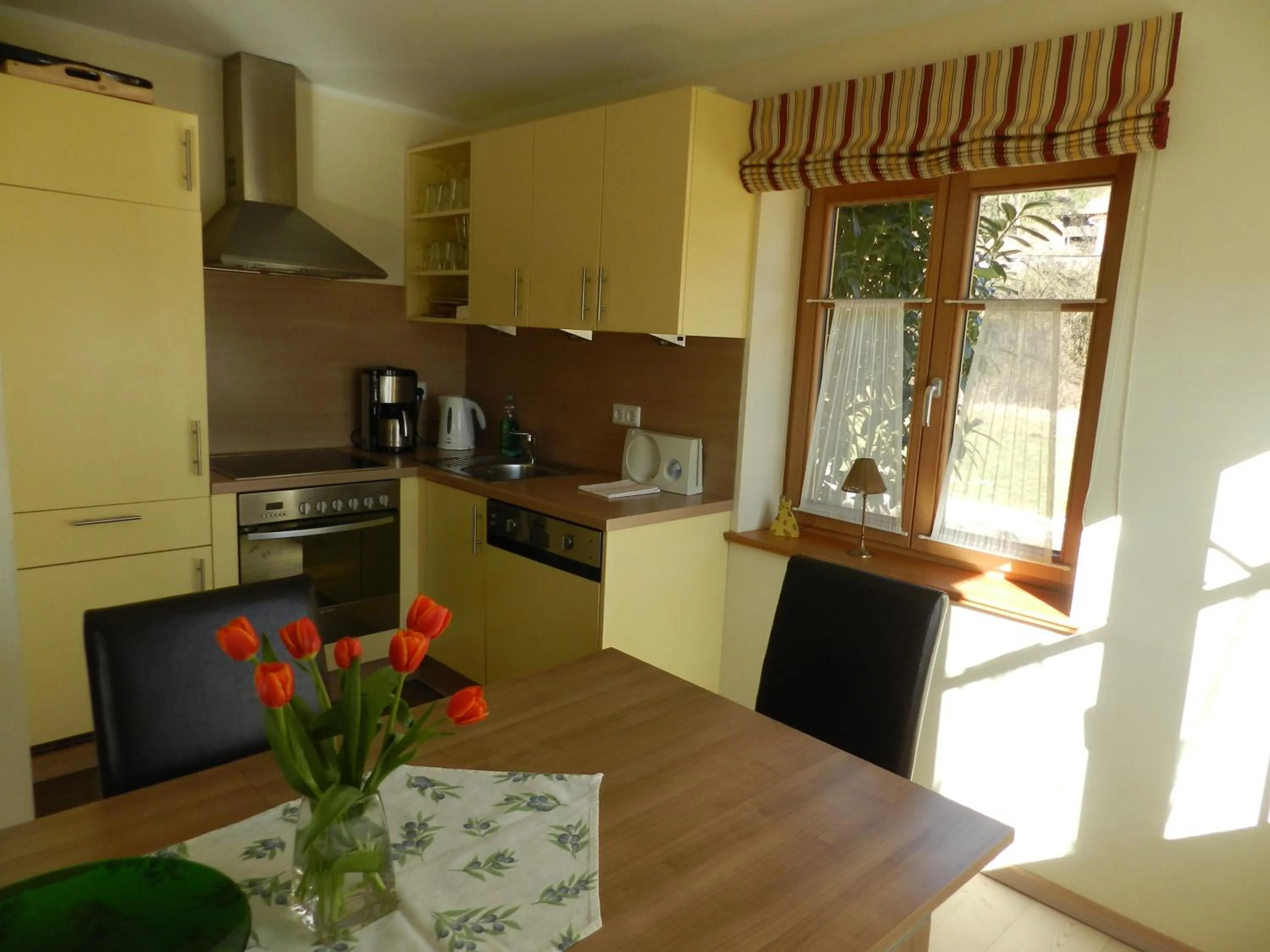 Kitchen or kitchenette in Landhaus am Bach