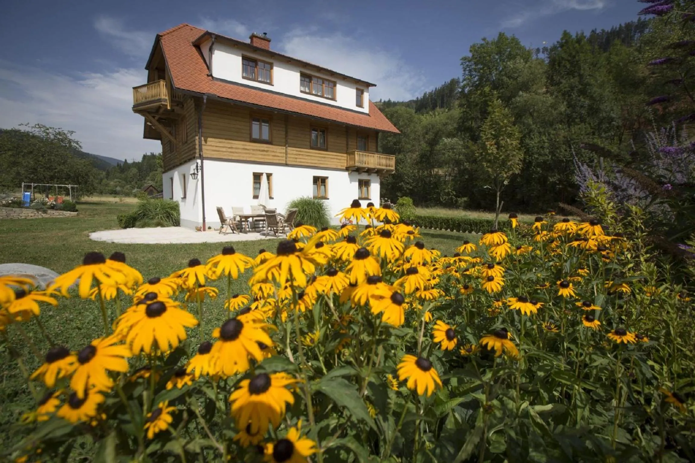 Facade/entrance in Landhaus am Bach