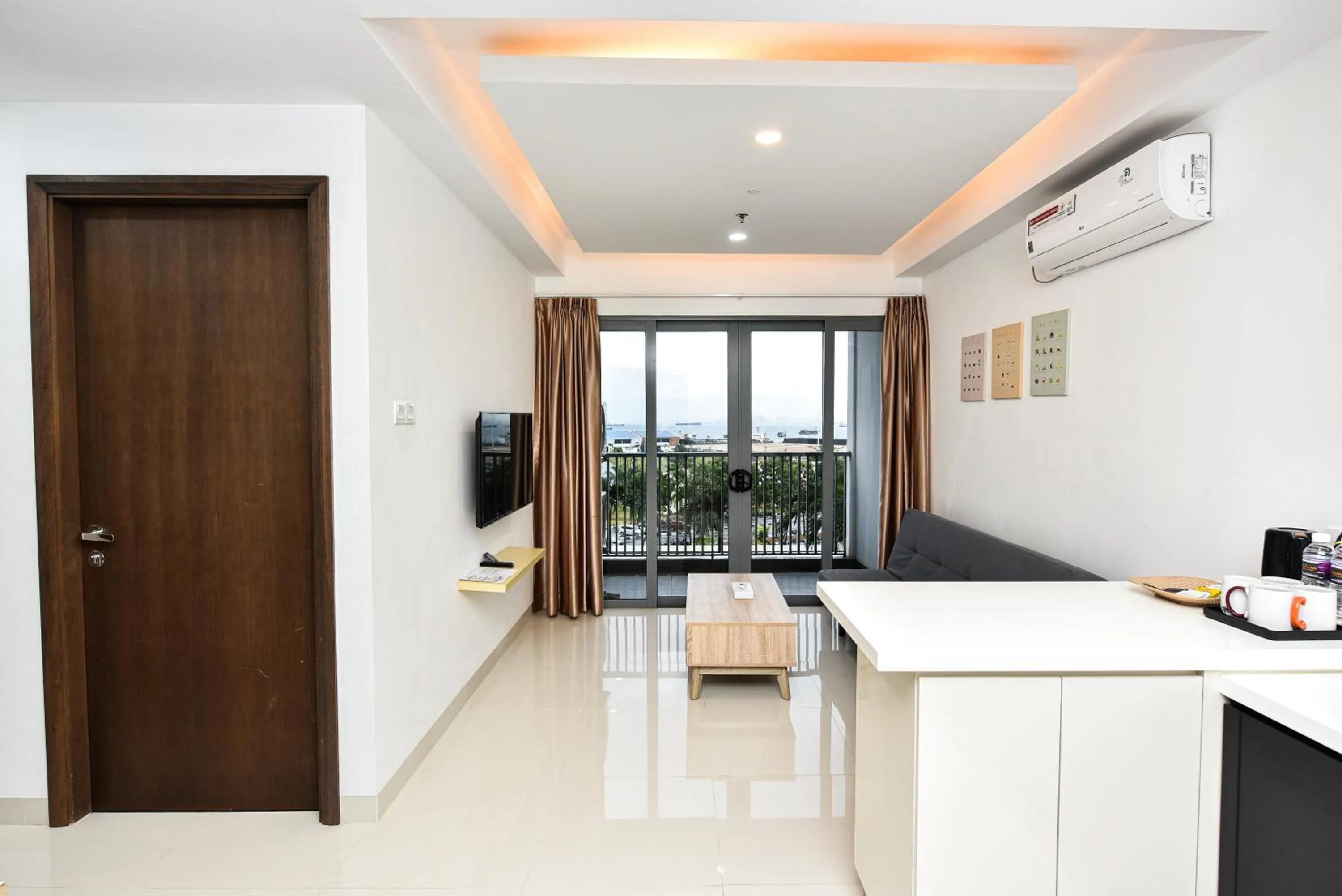 LOVINA 6-12 at Harbour Bay Residences