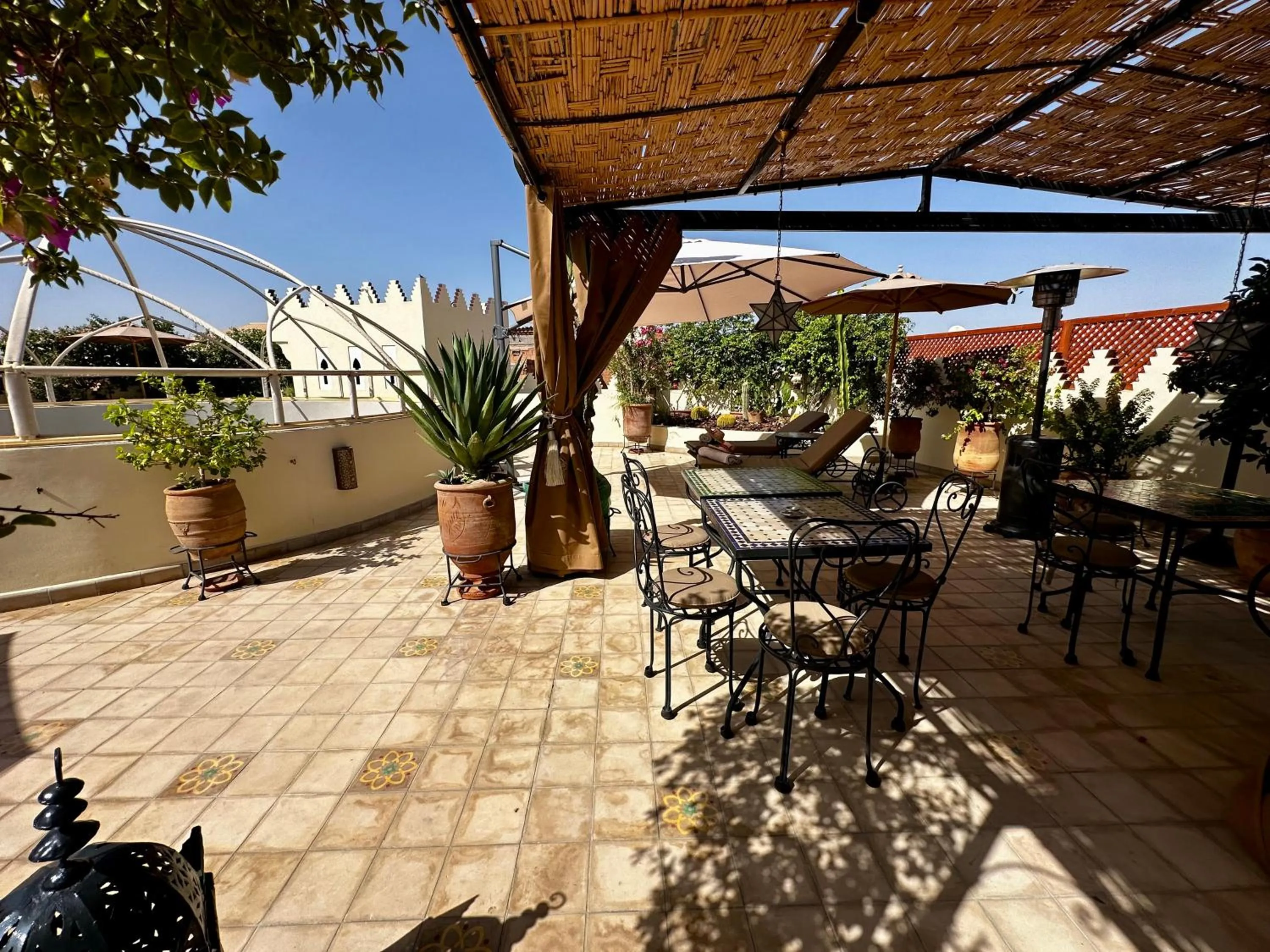 Balcony/Terrace in La Claire Fontaine