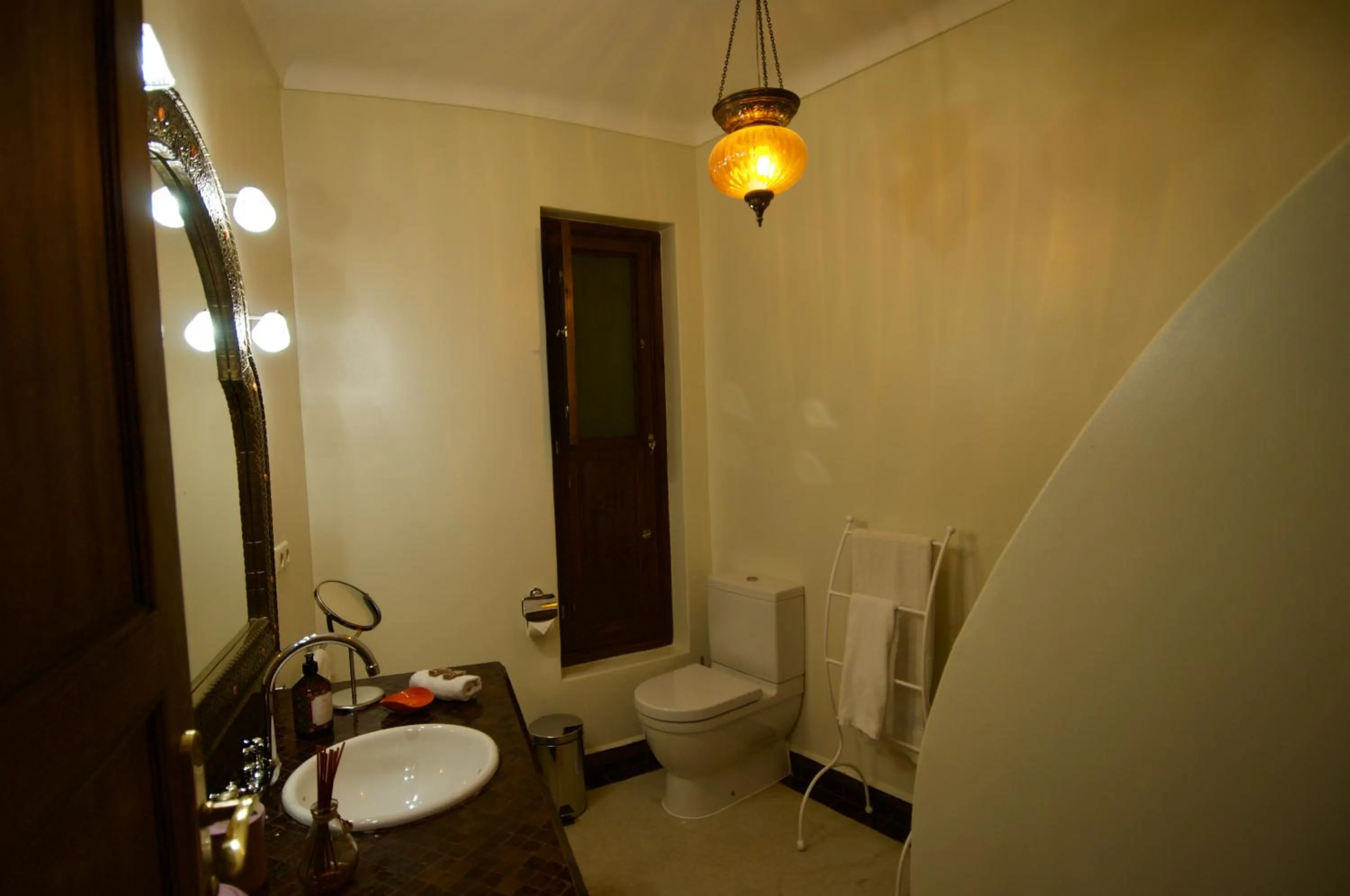 Bathroom in La Claire Fontaine