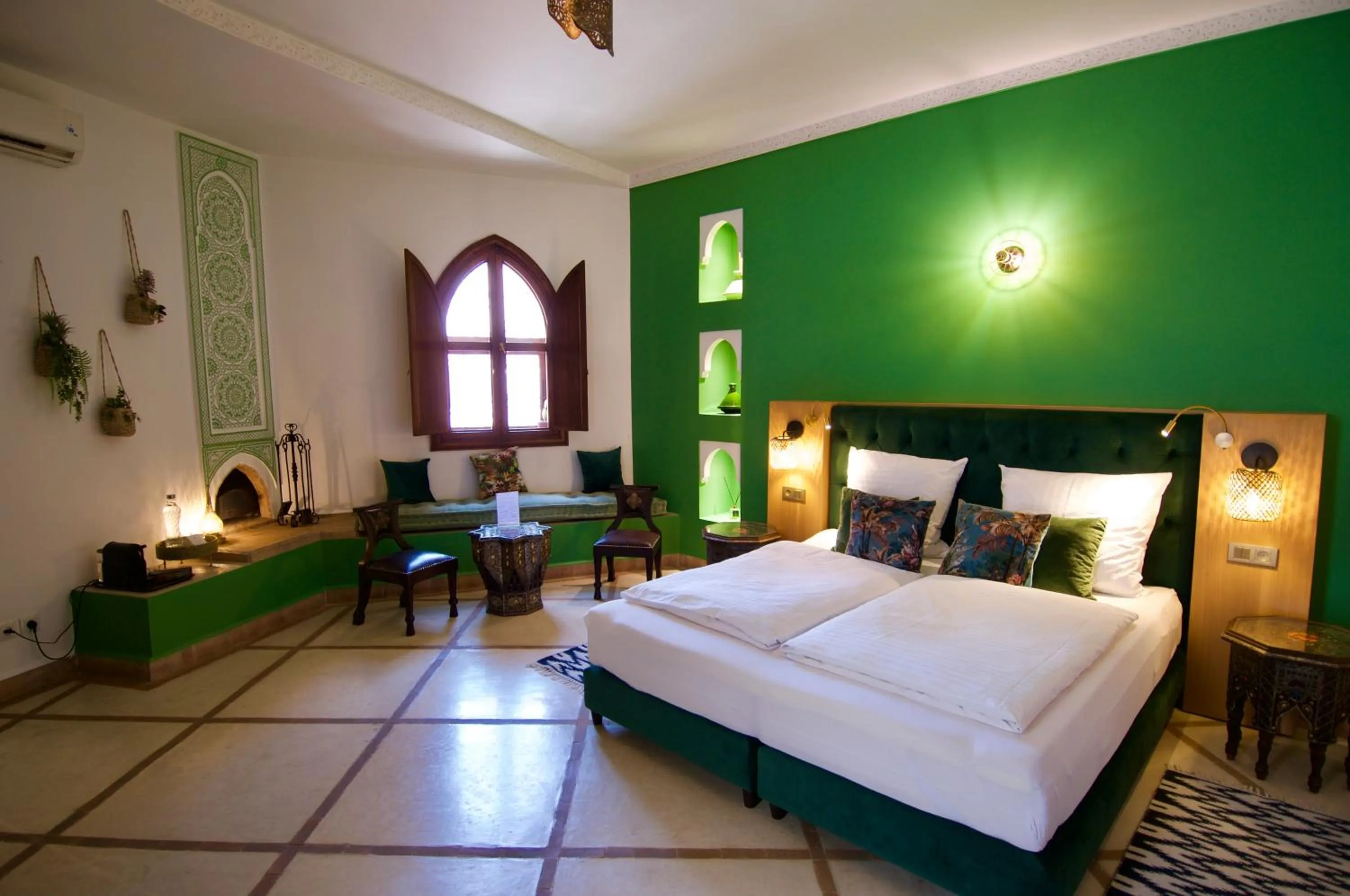 Bed in La Claire Fontaine