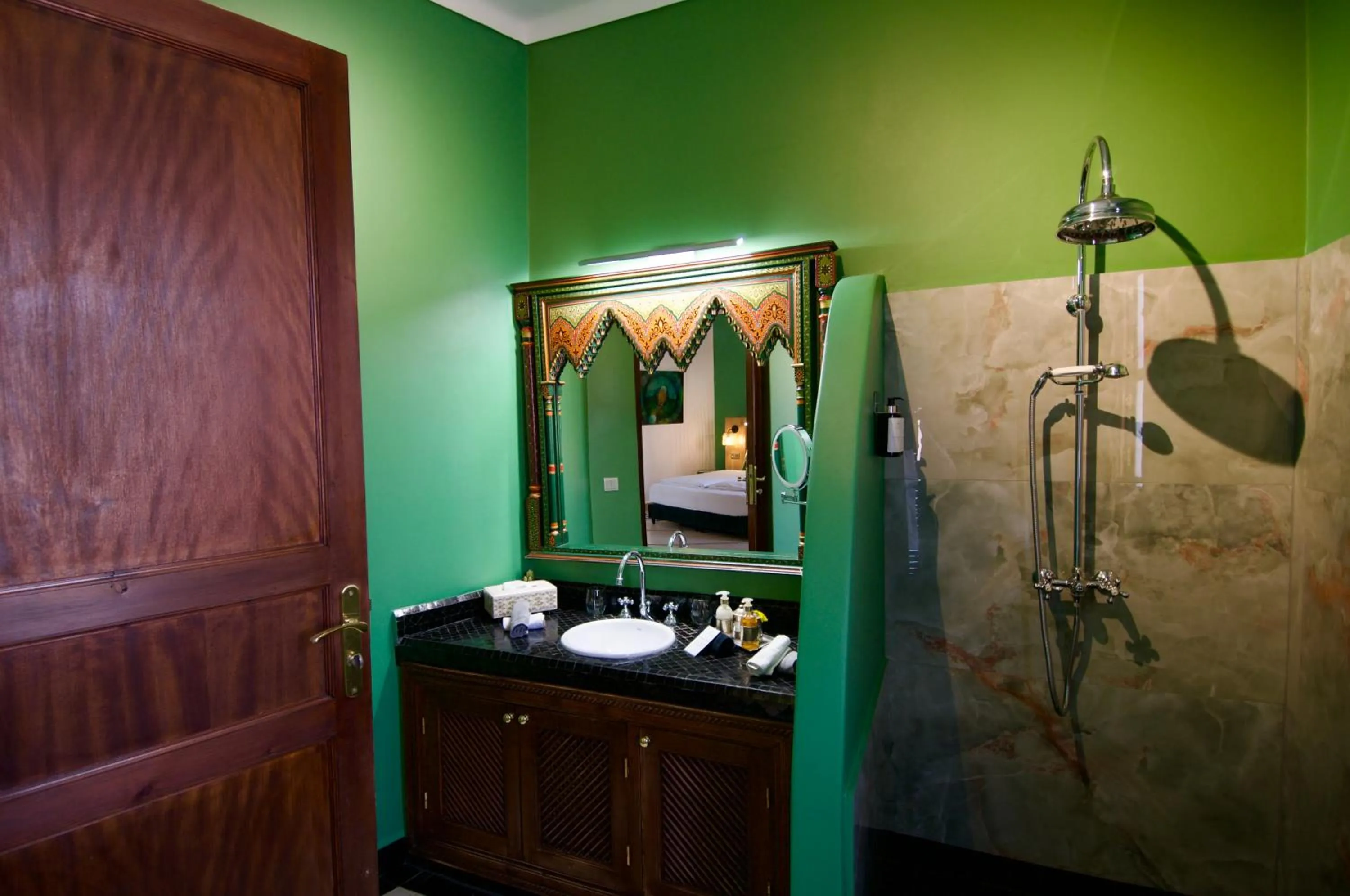 Bathroom in La Claire Fontaine