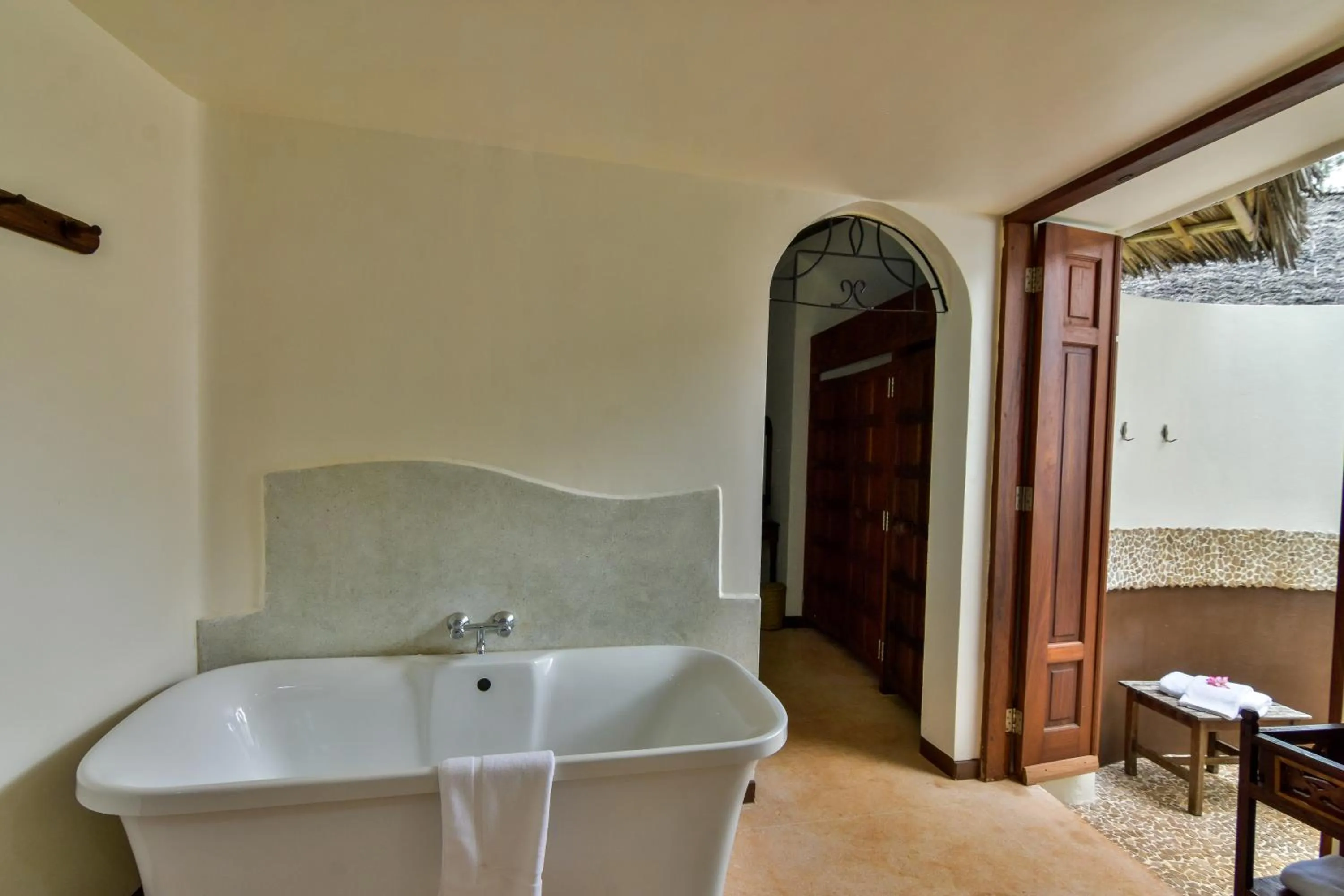 Toilet in Kena Beach Hotel