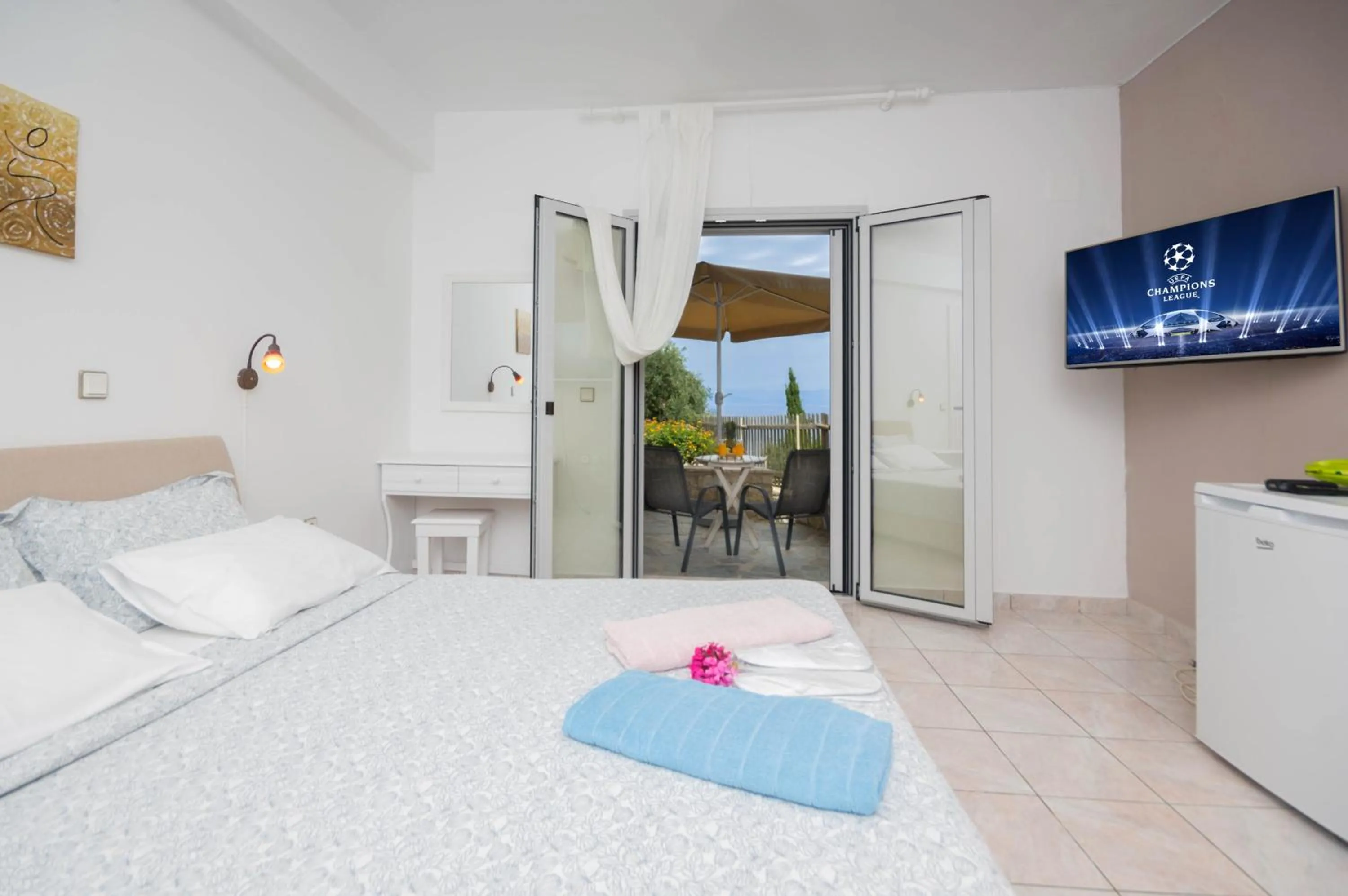 Bed in Villa Baronnos