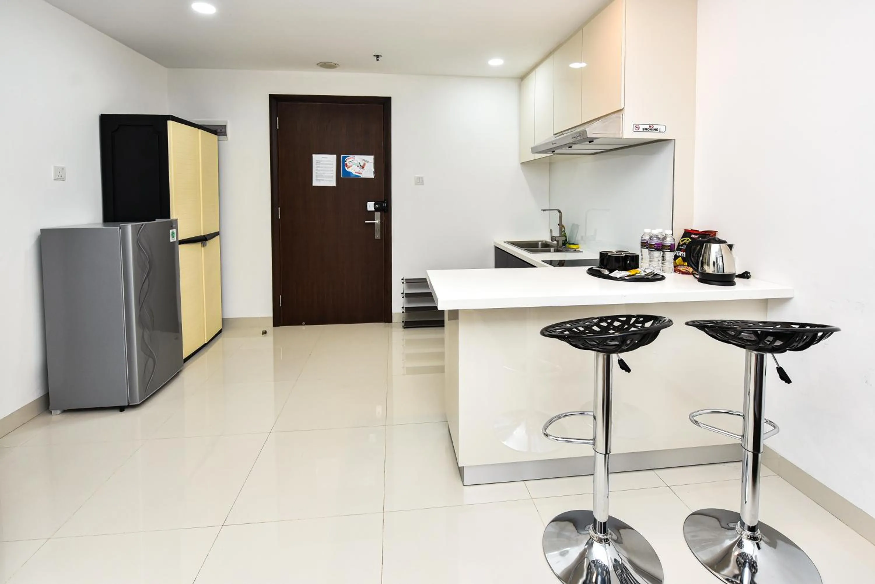 LOVINA 19-16 at Harbour Bay Residences