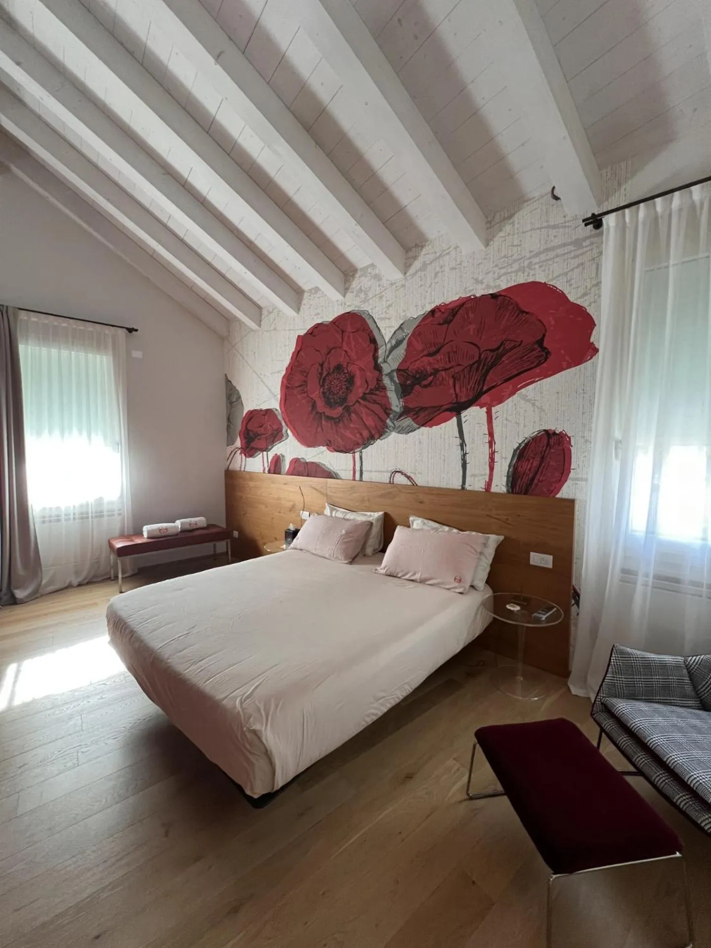 Bed in LEONI DI COLLALTO PALACE