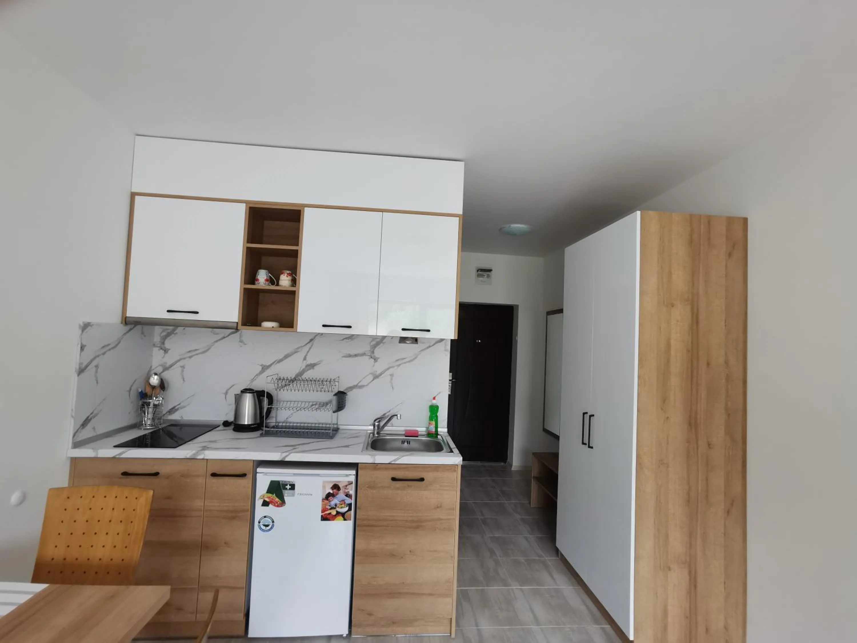 Kitchen or kitchenette in Lily Beach Resort