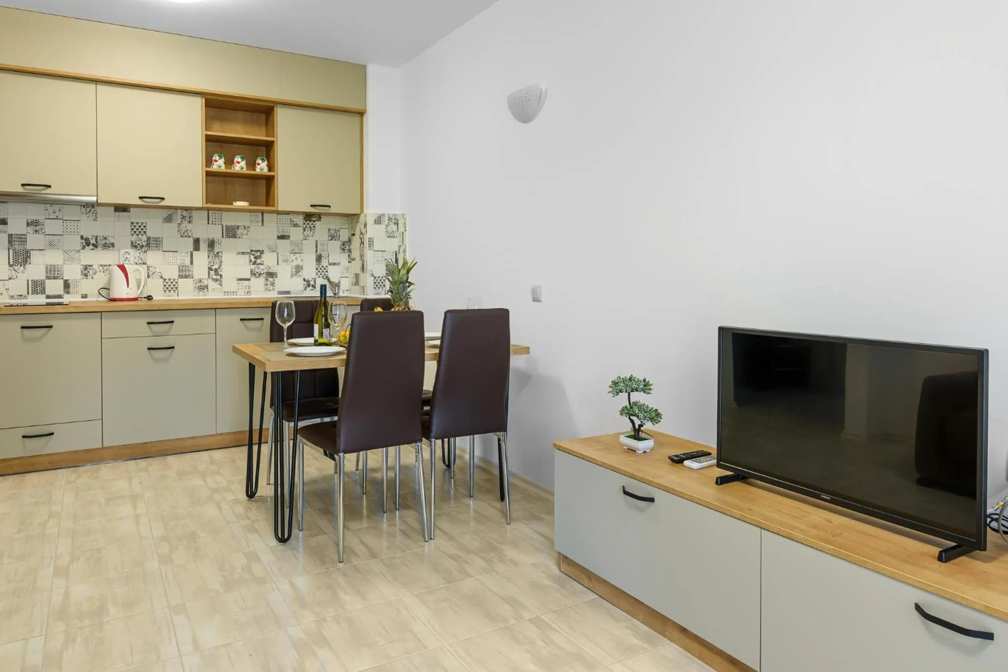 Kitchen or kitchenette in Lily Beach Resort