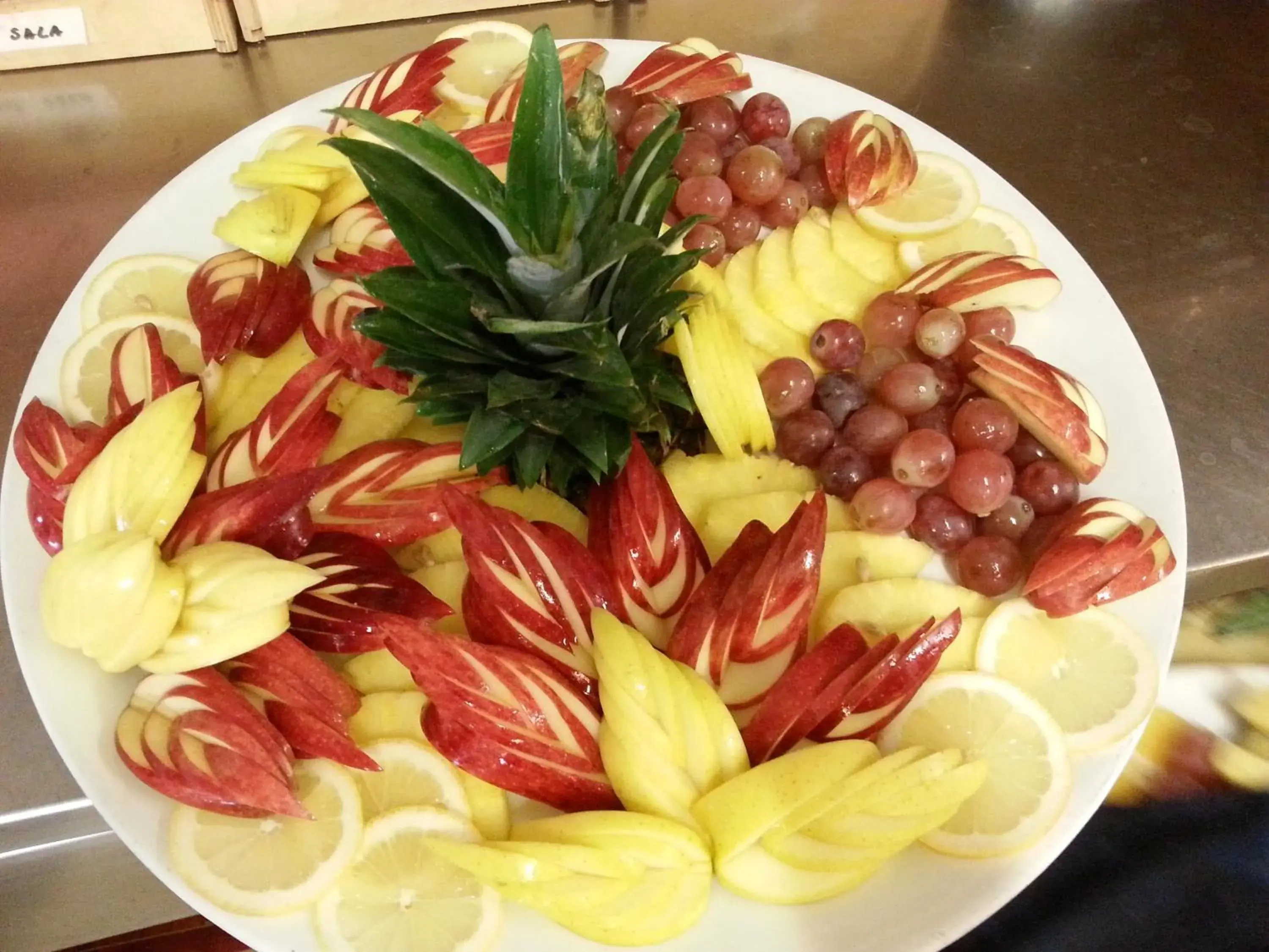 Food in Grand Hotel Dei Cesari Dependance Food in Grand Hotel Dei Cesari Dependance