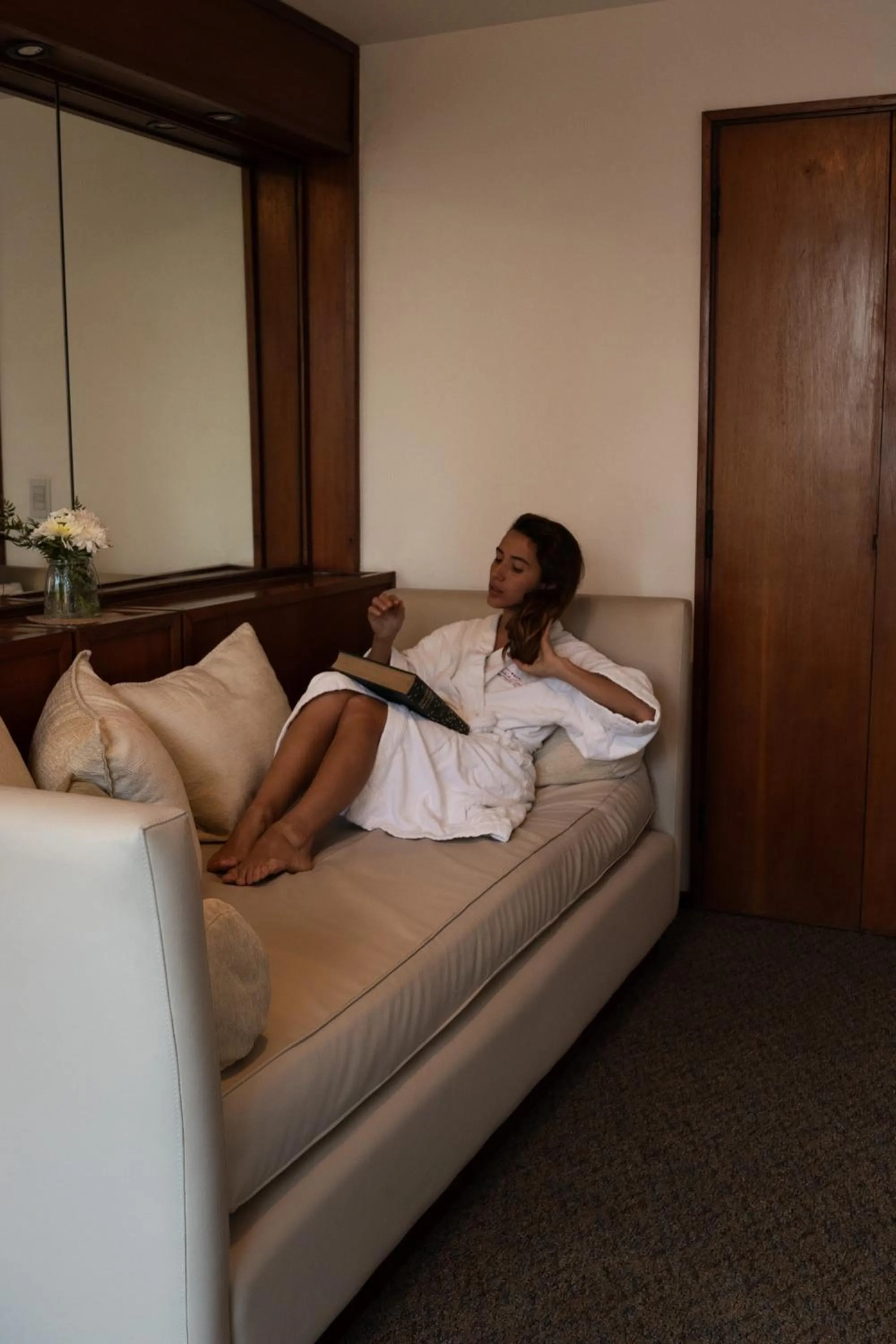 Living room, Bed in Hotel de la Cañada