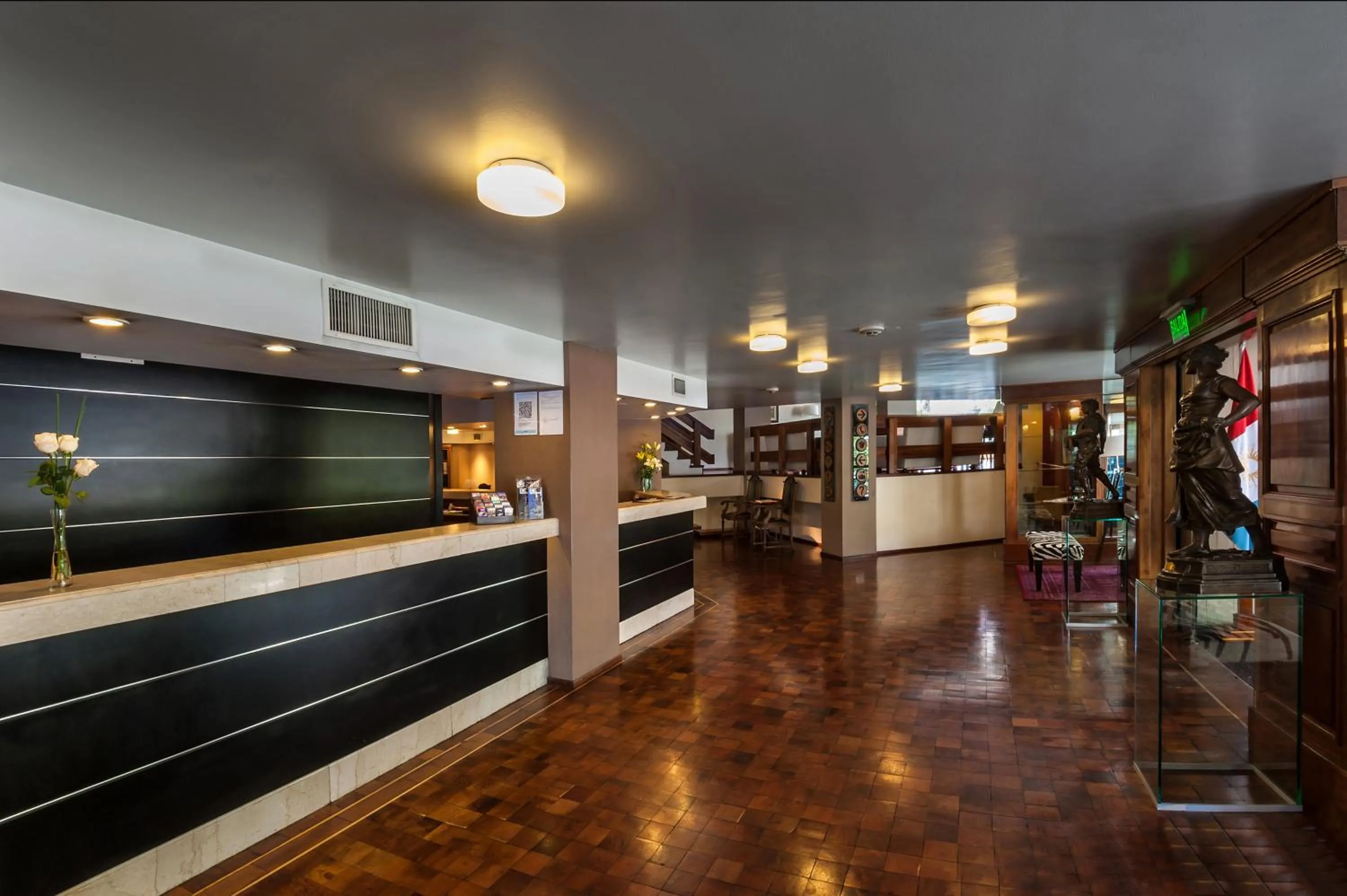 Lobby or reception in Hotel de la Cañada
