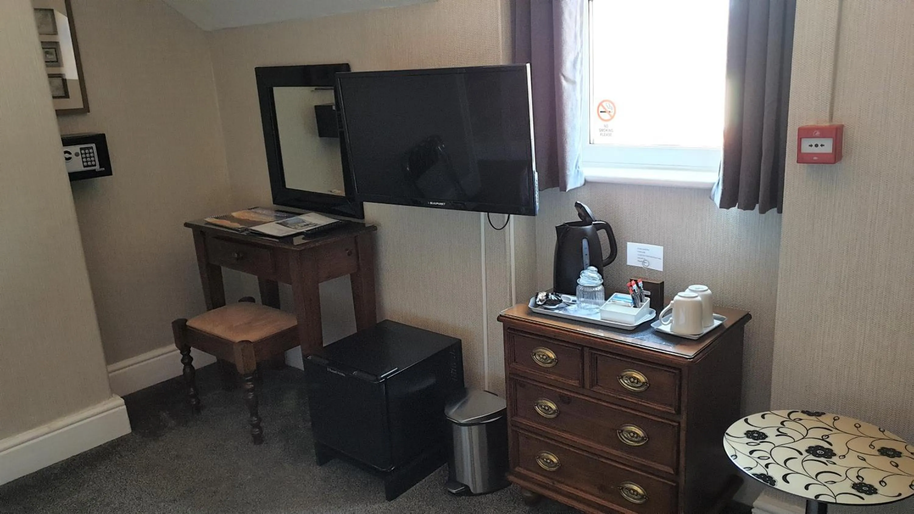 Bedroom in Colbourn Bed and Breakfast