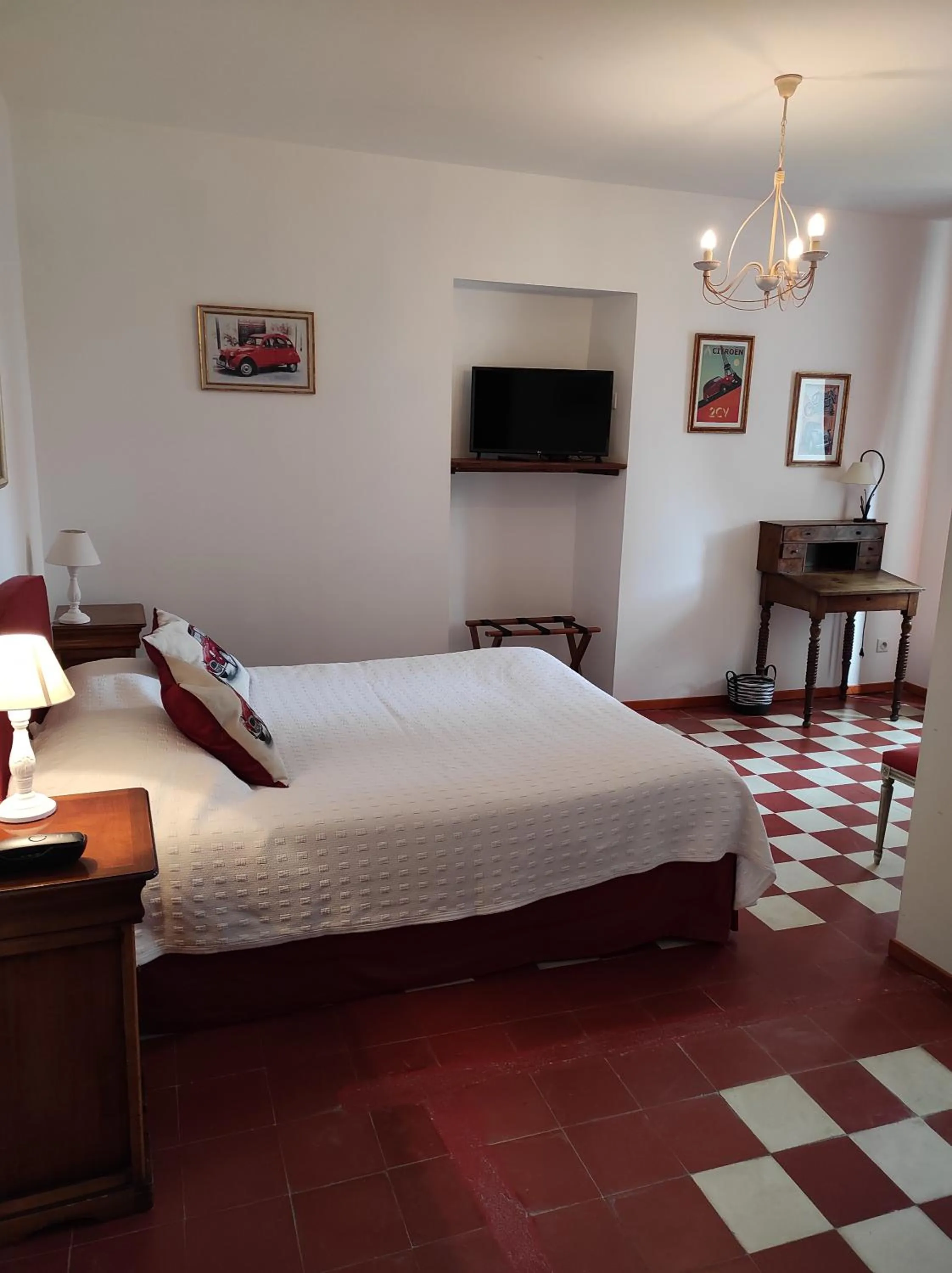 Photo of the whole room, Bed in Logis Hôtel Restaurant Gîte La Bastide du Vébron