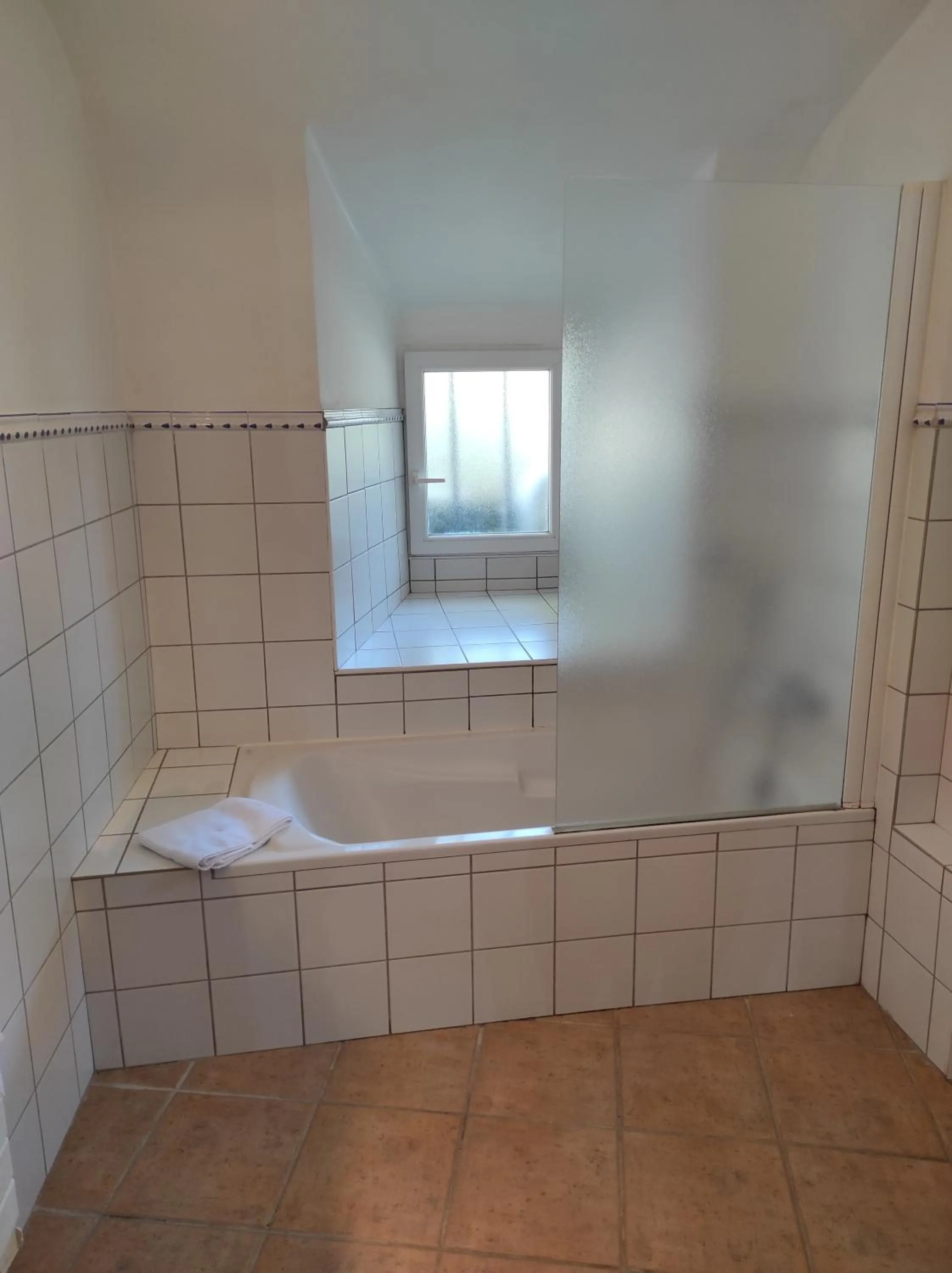 Bathroom in Logis Hôtel Restaurant Gîte La Bastide du Vébron