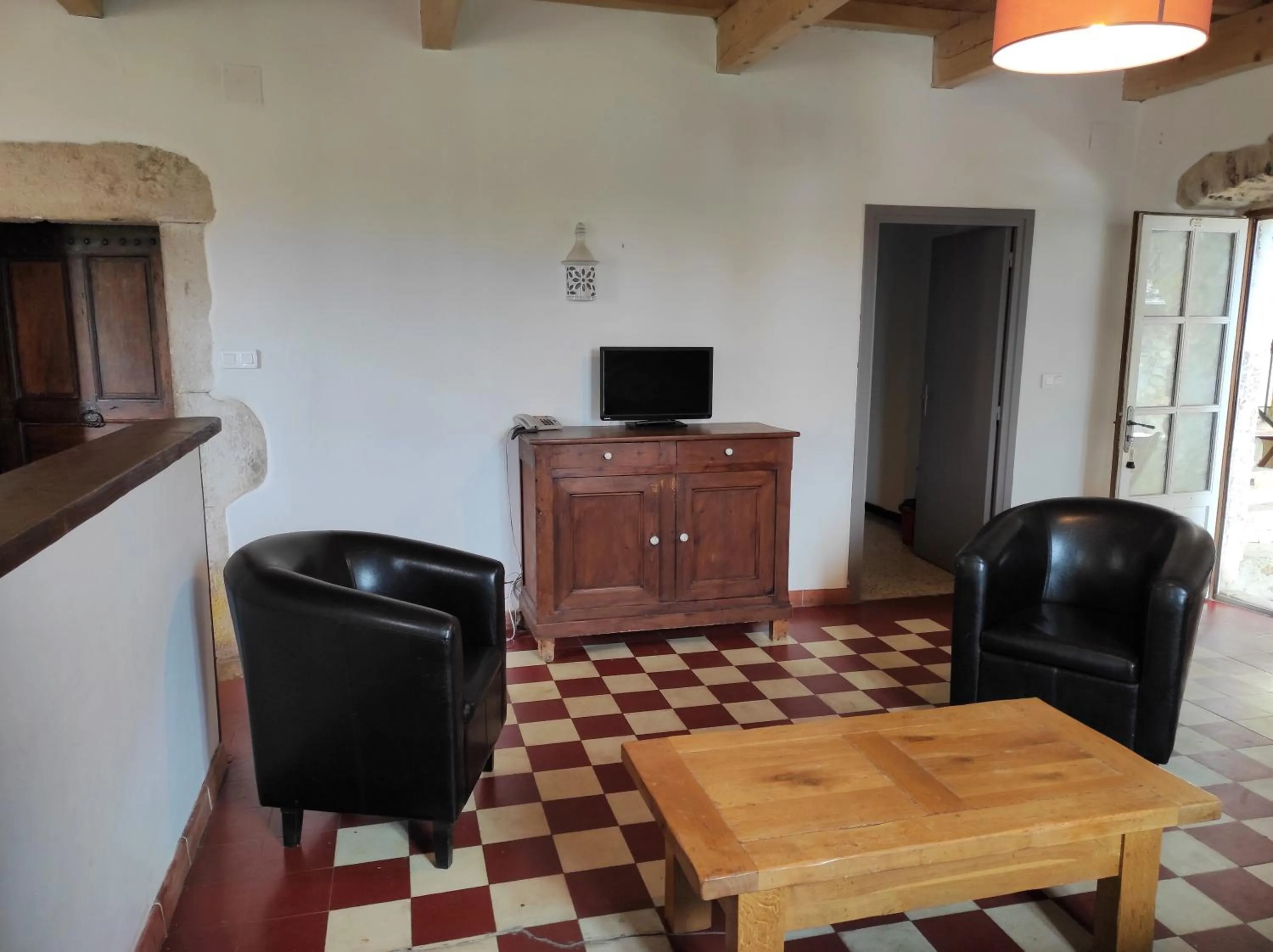 Living room in Logis Hôtel Restaurant Gîte La Bastide du Vébron