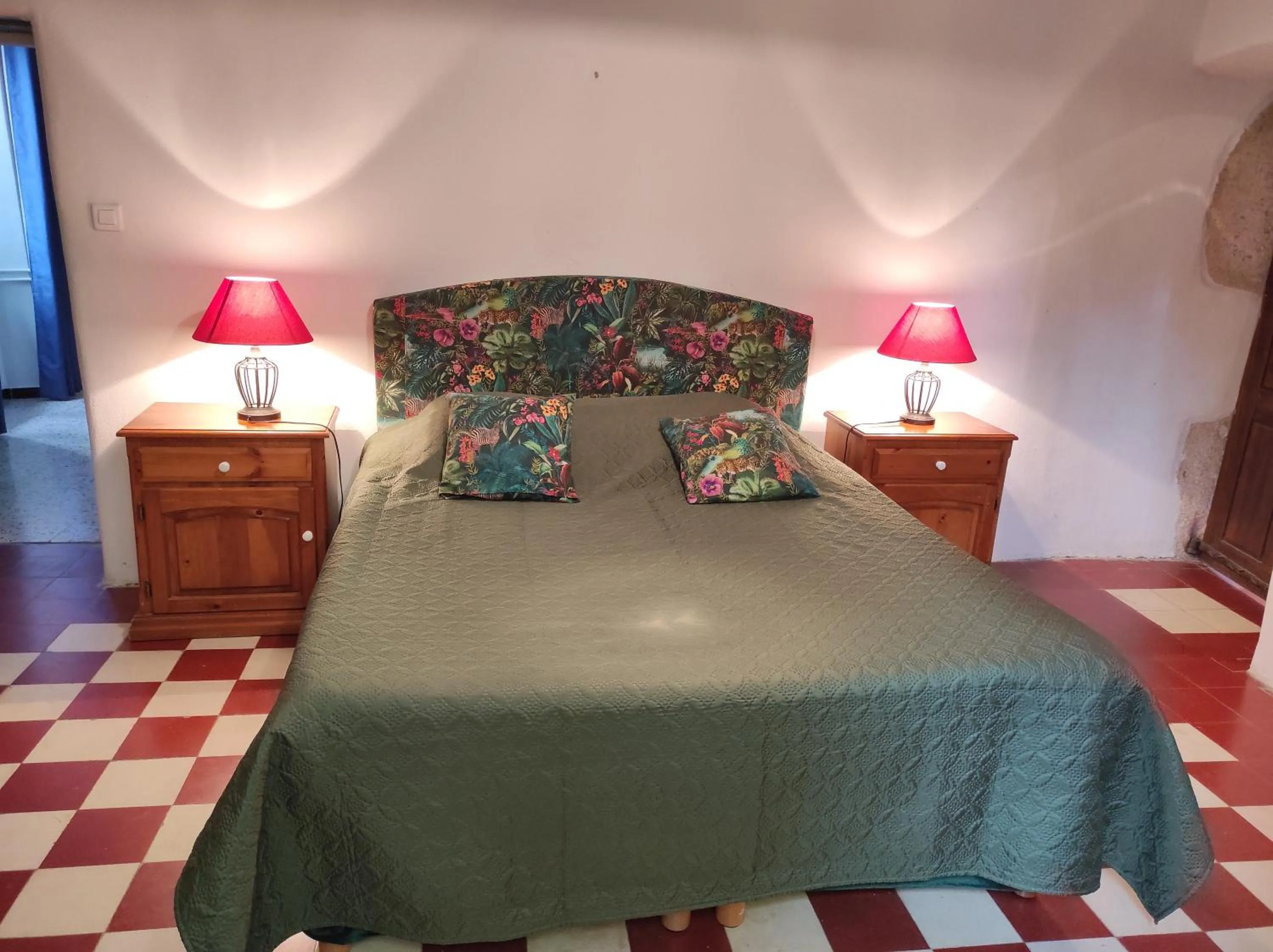 Bed in Logis Hôtel Restaurant Gîte La Bastide du Vébron