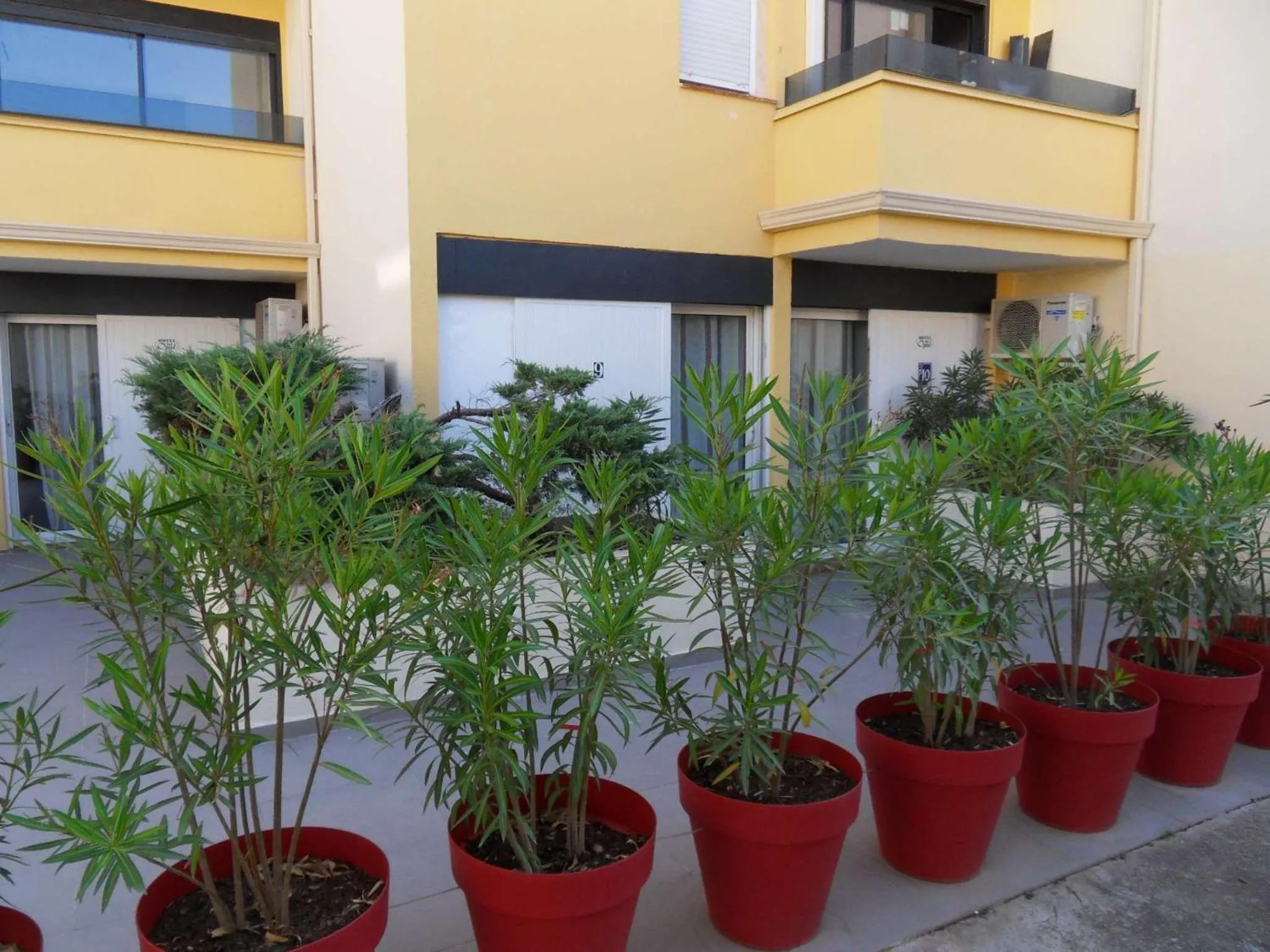 Property building in Brit Hotel Opal Centre Port