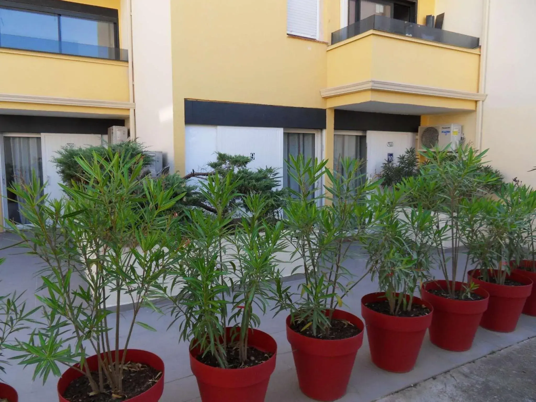 Property building in Brit Hotel Opal Centre Port Property building in Brit Hotel Opal Centre Port