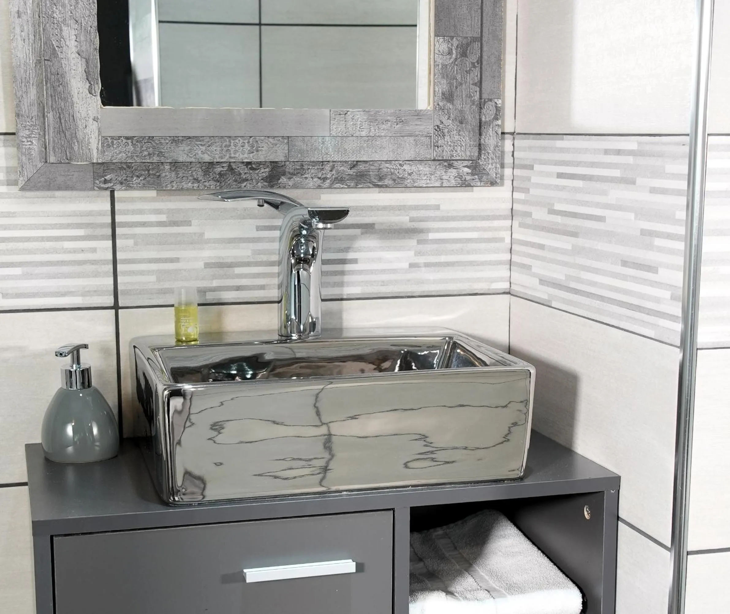 Bathroom in La Sapinière St Lary Soulan