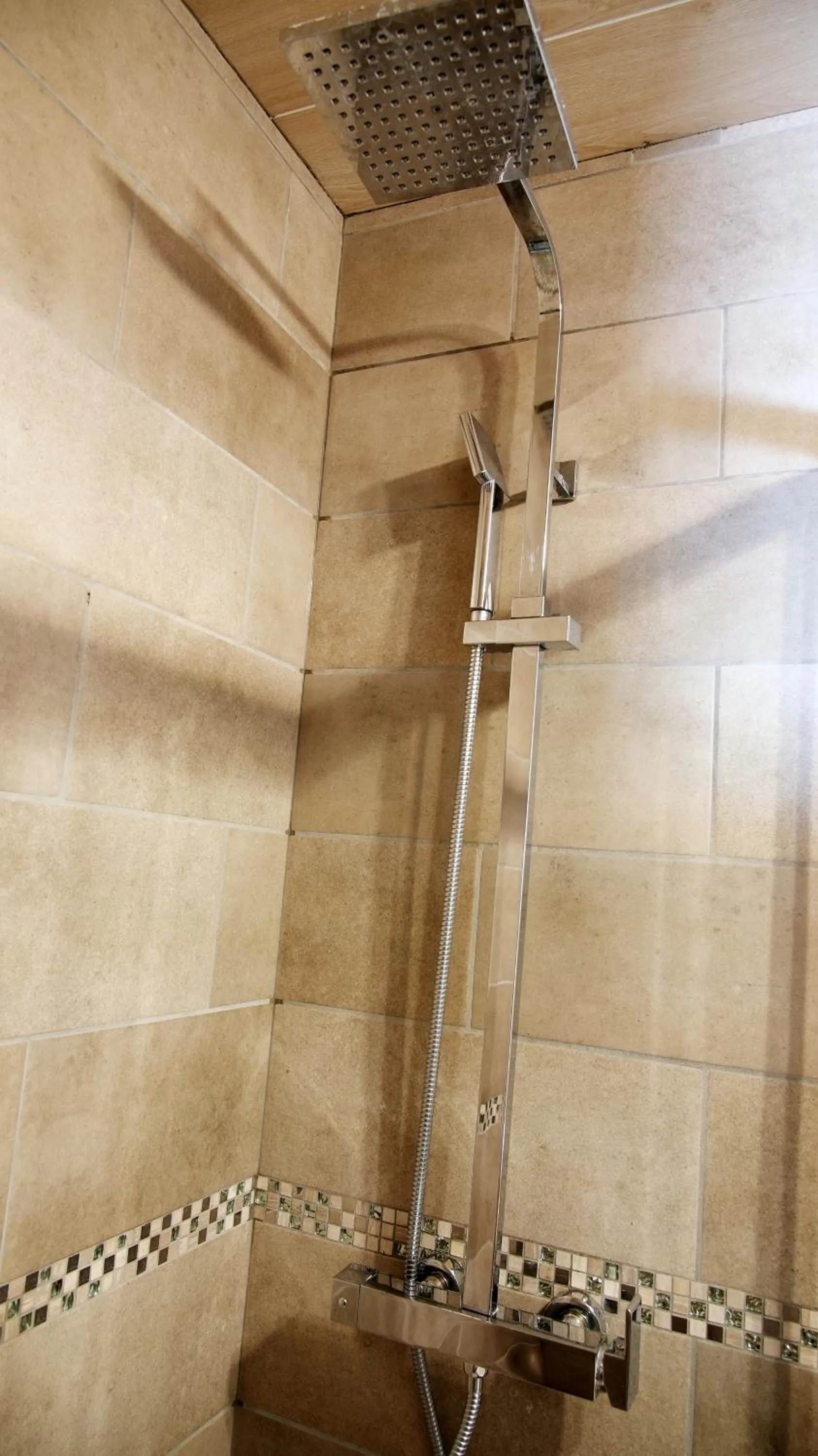 Shower in La Sapinière St Lary Soulan