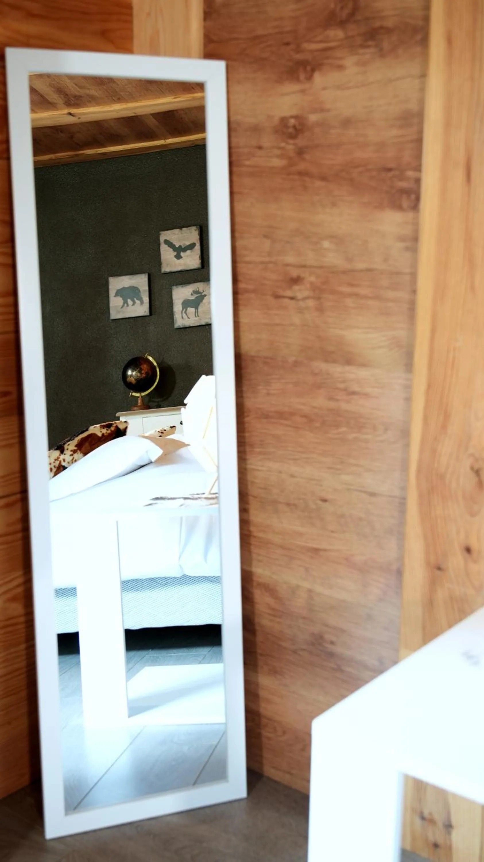 Decorative detail in La Sapinière St Lary Soulan