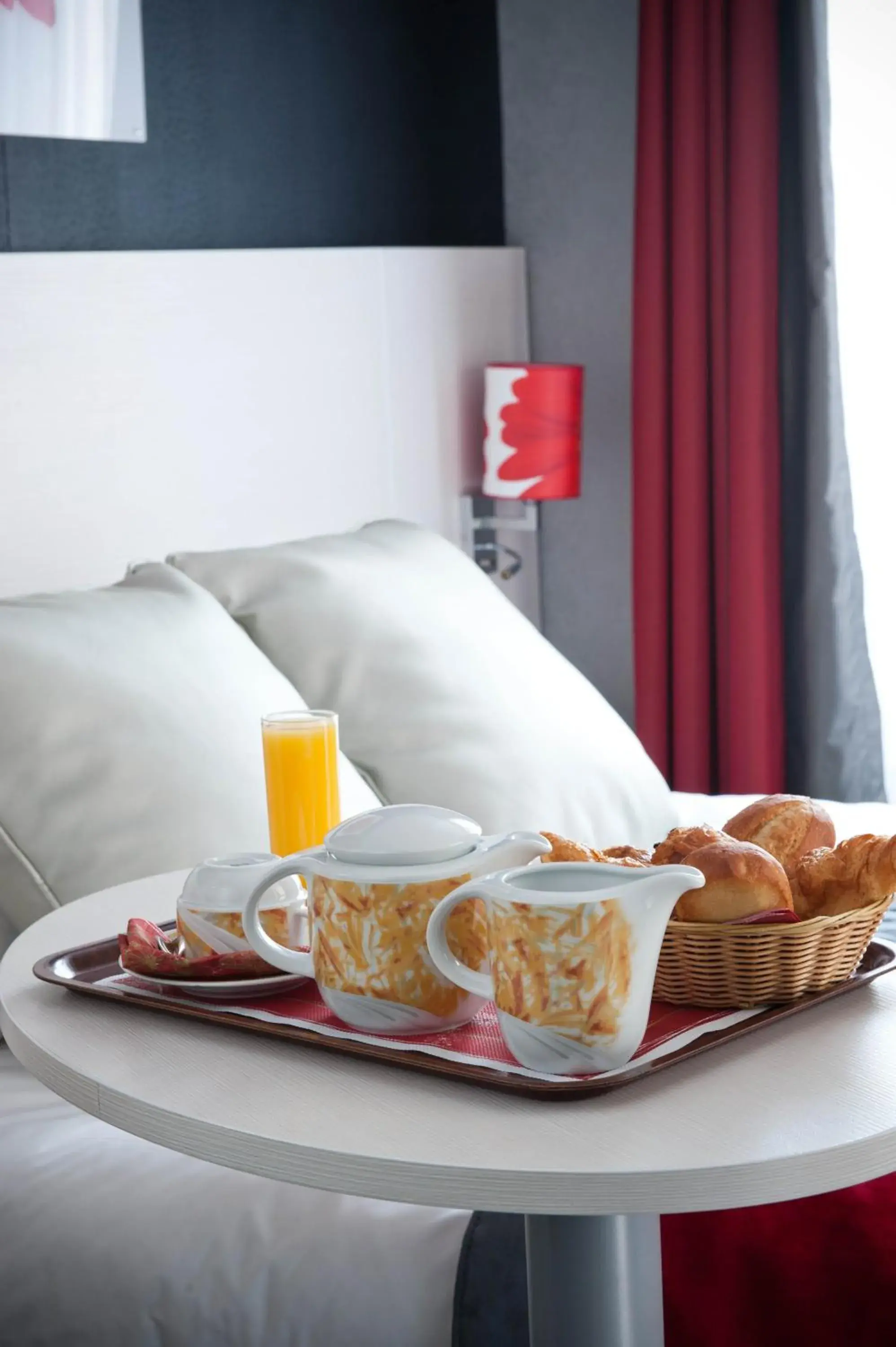 Decorative detail, Bed in Berkeley Decorative detail, Bed in Berkeley