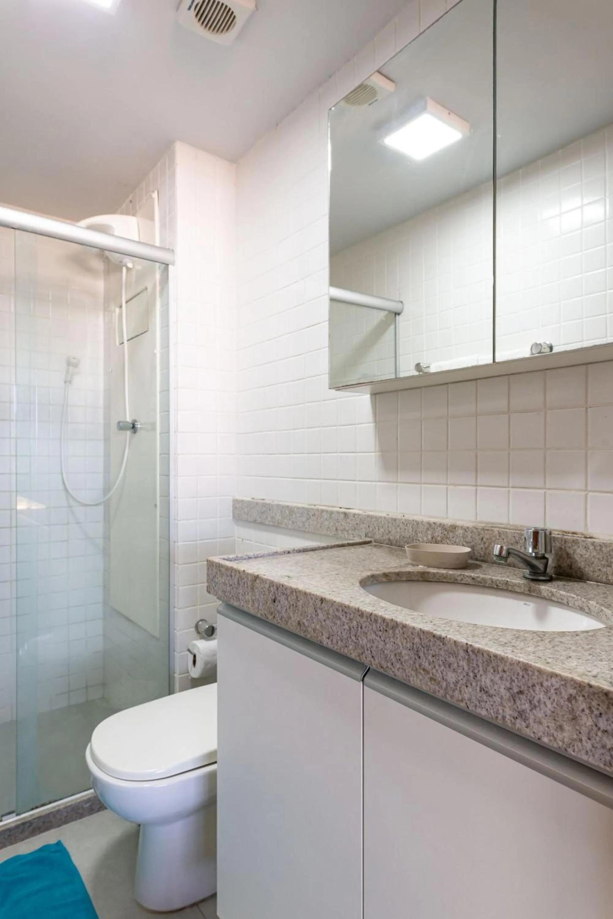 Shower in Praia Central Porto de Galinhas