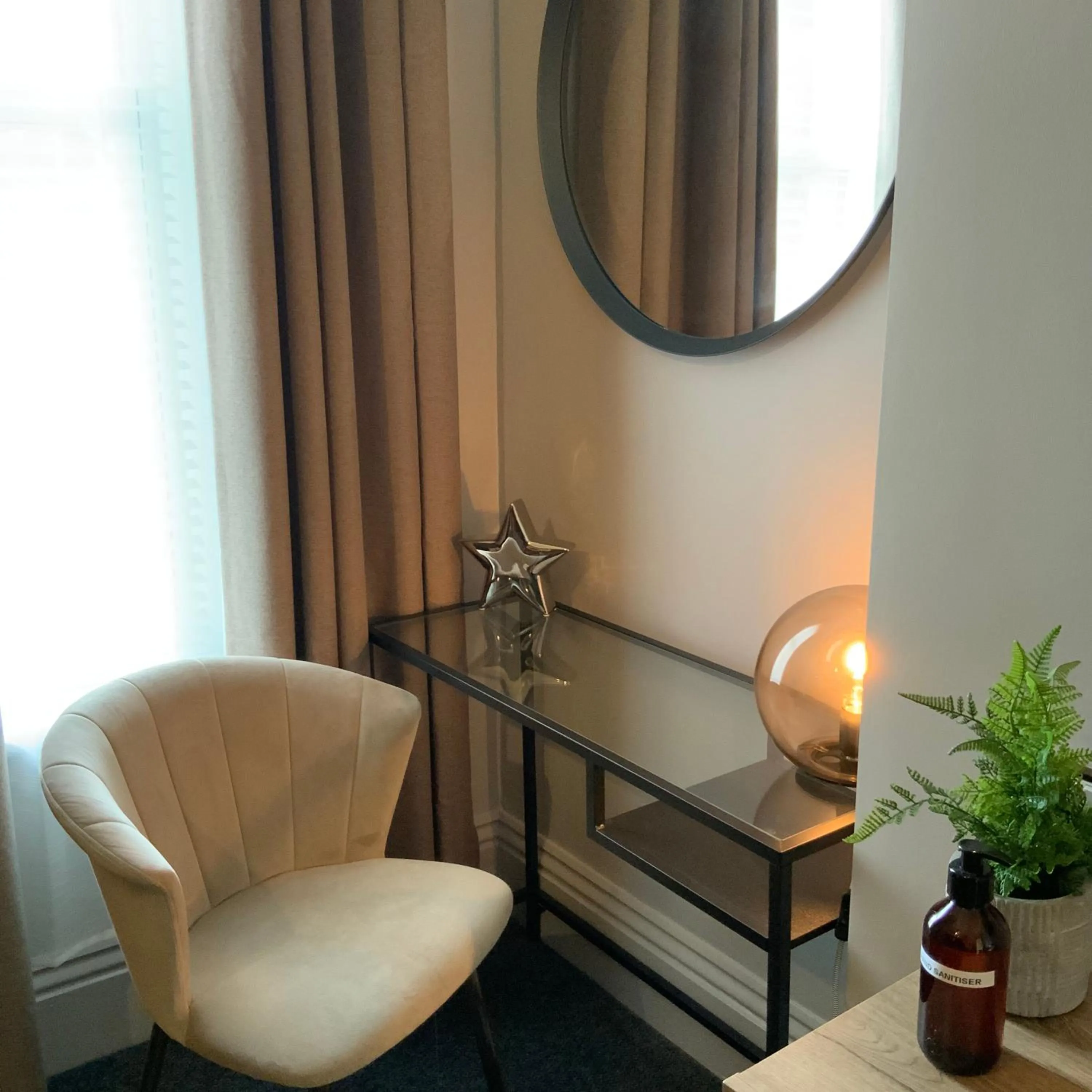 Seating area in Franklin Mount Boutique Guesthouse