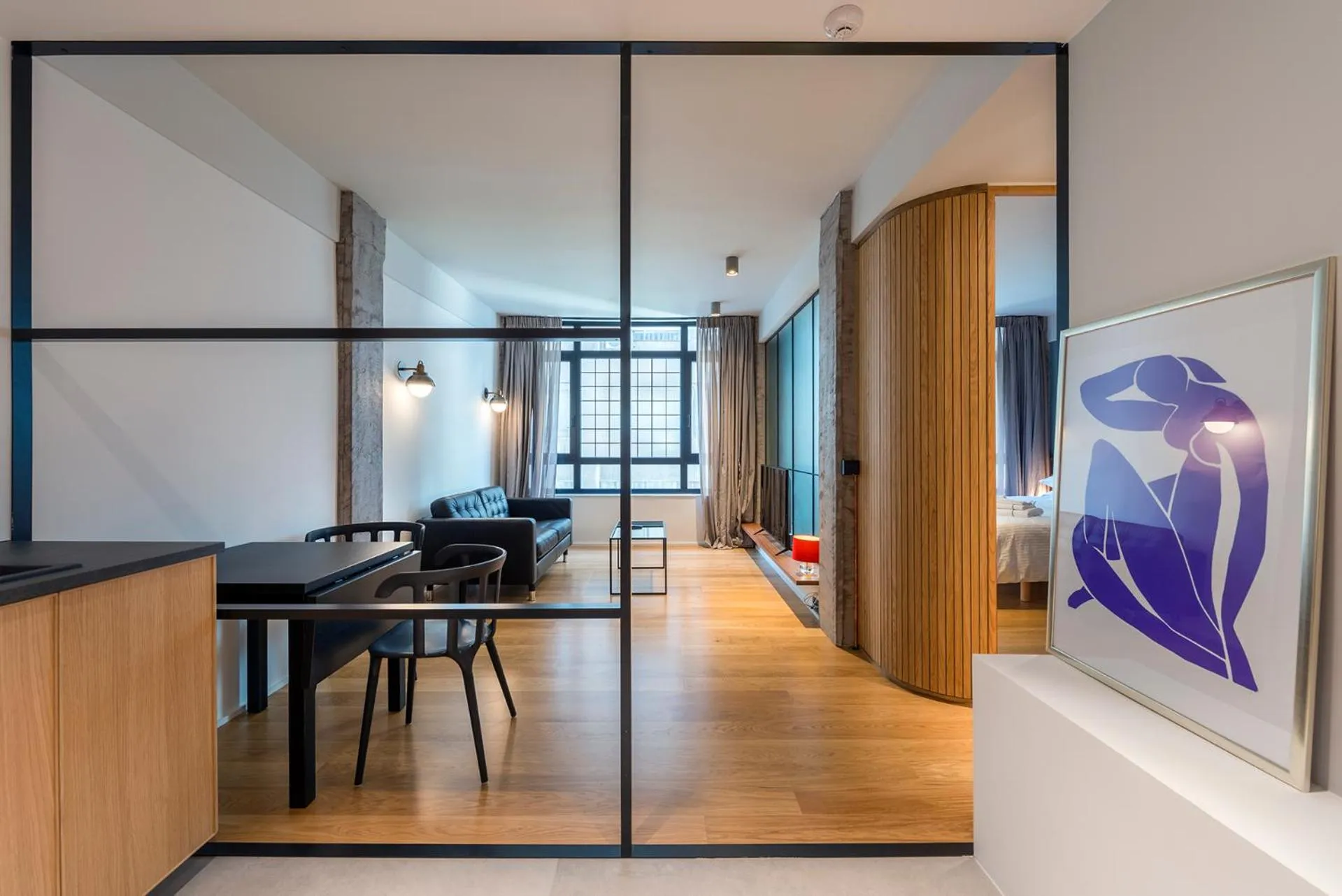 Dining area in Kin Athens