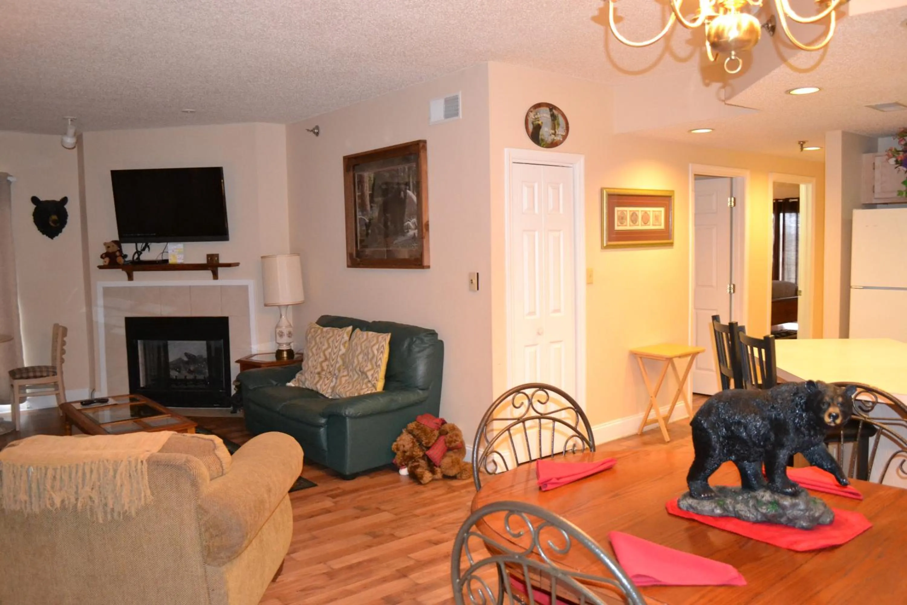 River Place Condos #411 3BD