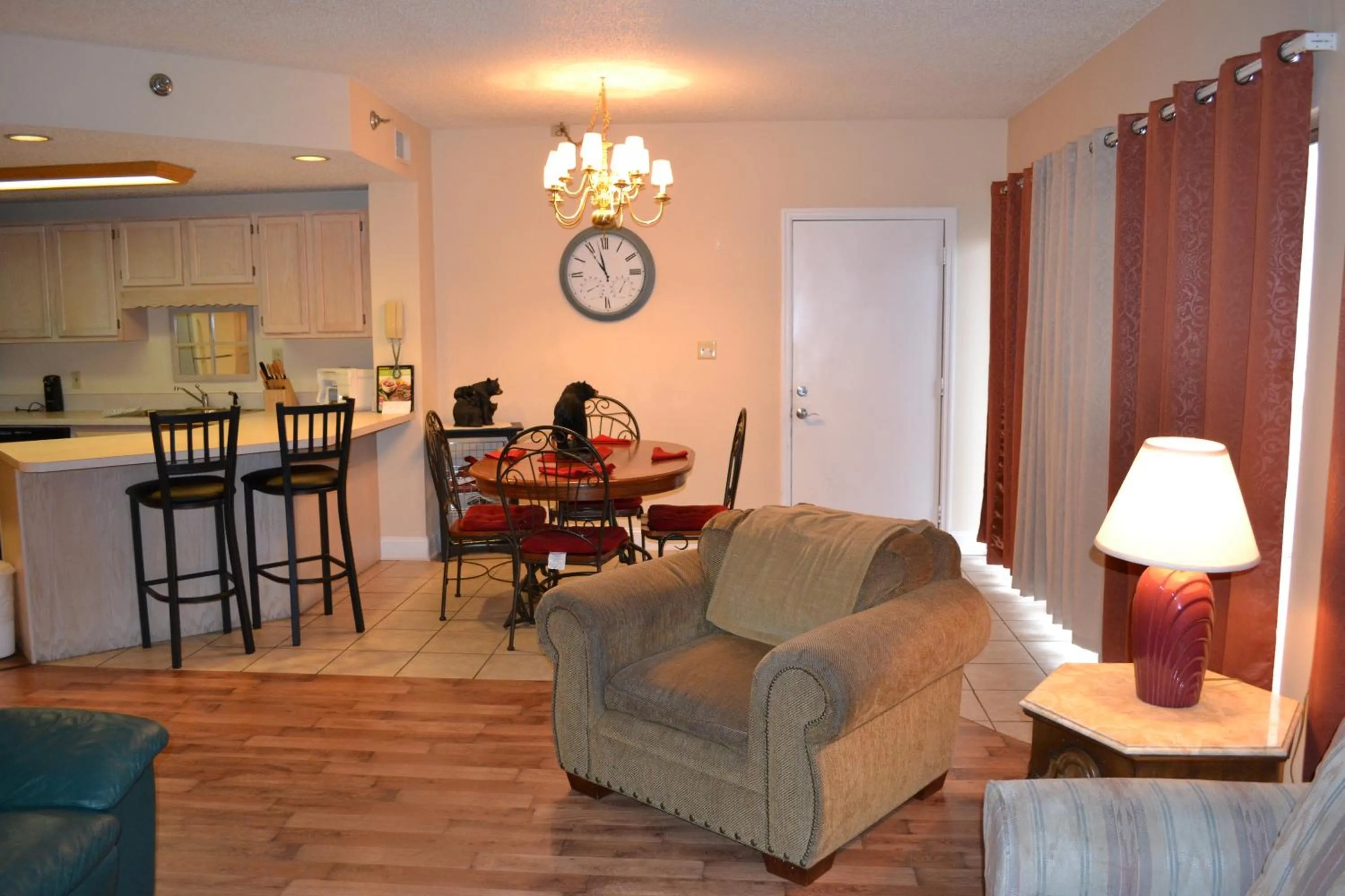 River Place Condos #411 3BD
