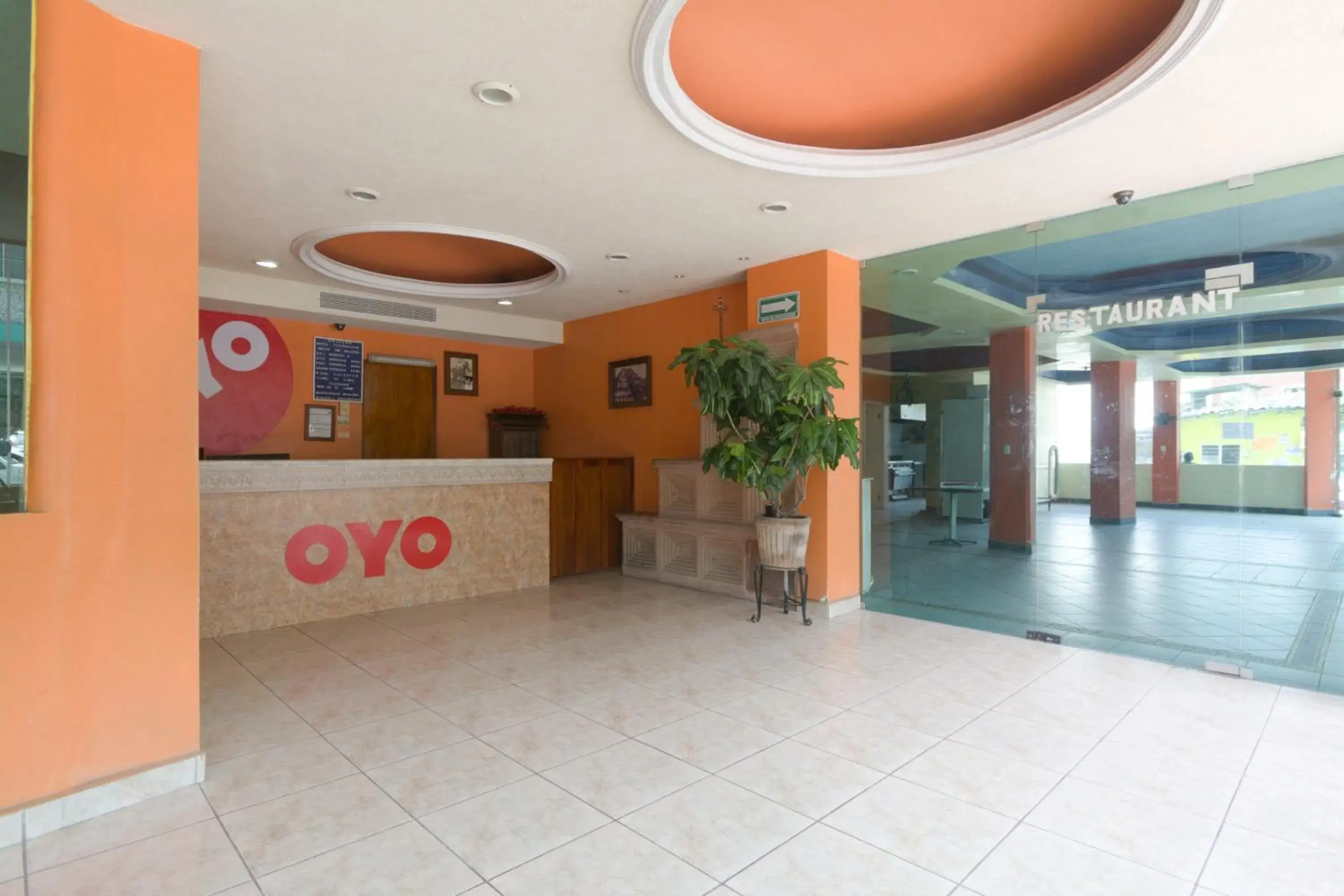 Lobby or reception in OYO Hotel Totonacapan, Papantla Lobby or reception in OYO Hotel Totonacapan, Papantla
