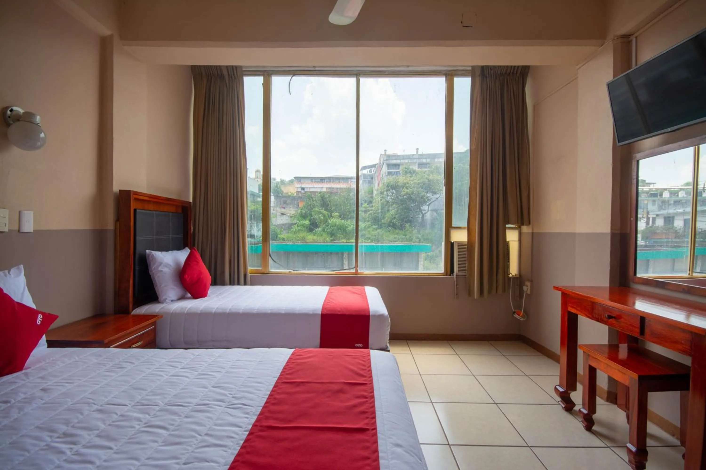 Bedroom, Bed in OYO Hotel Totonacapan, Papantla