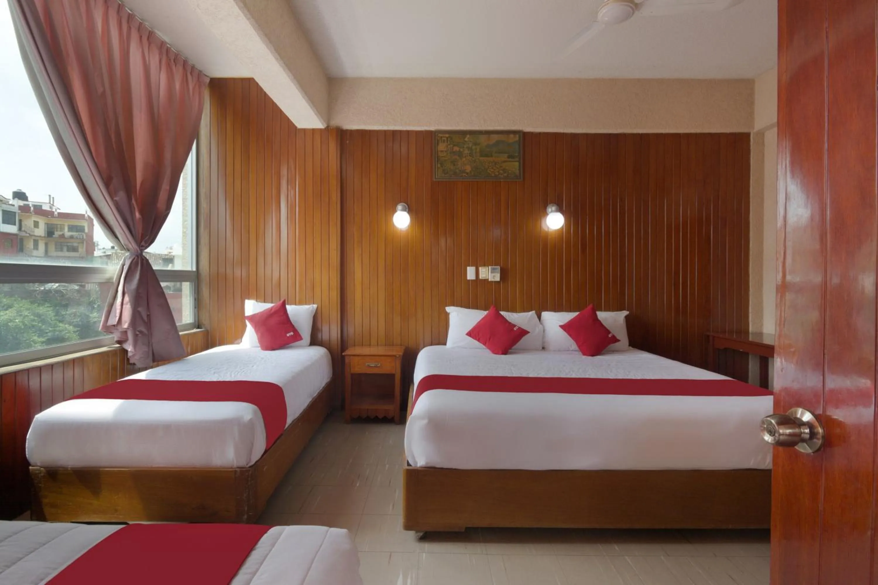 Bedroom, Bed in OYO Hotel Totonacapan, Papantla