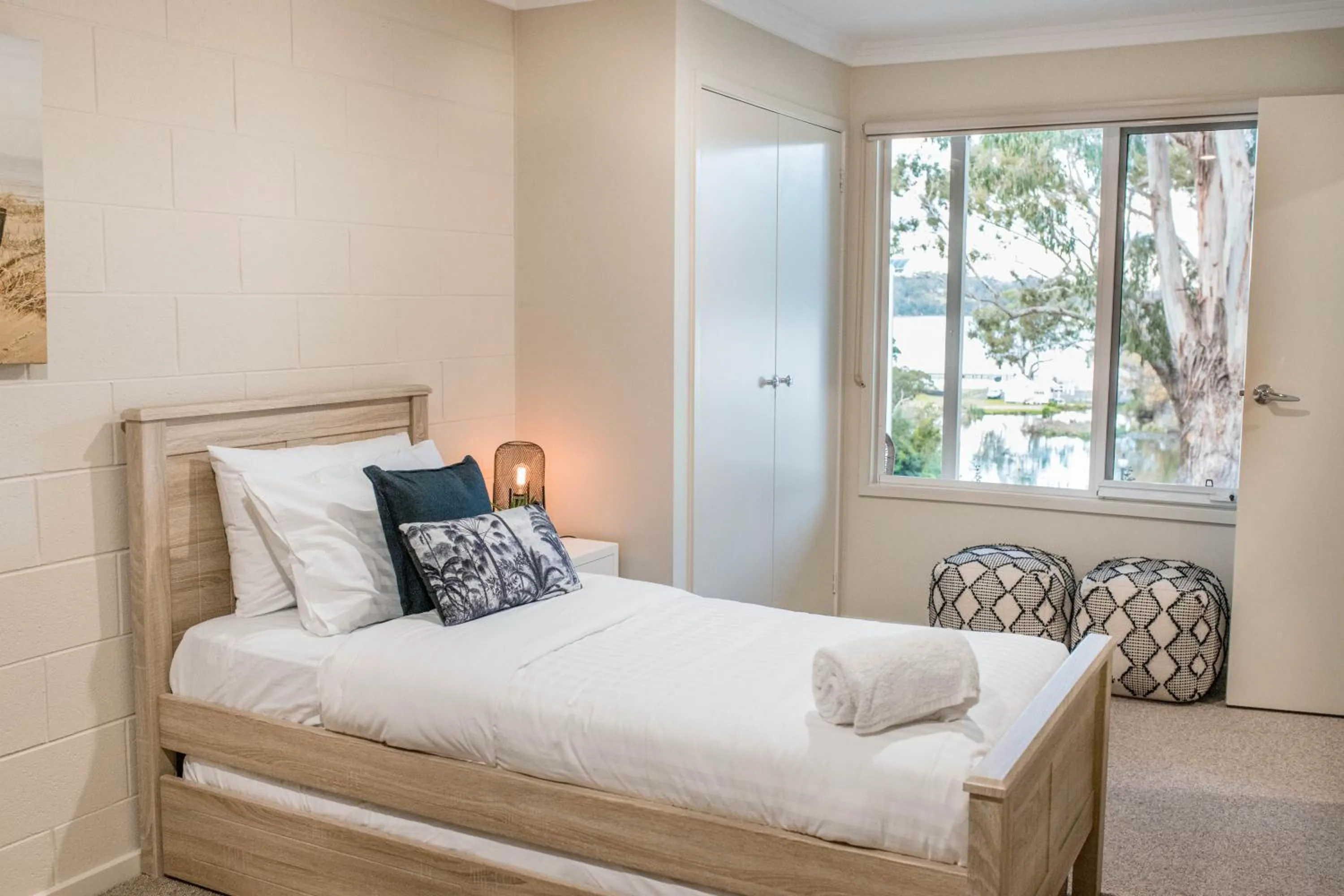 Bedroom, Bed in McMillans of Metung Coastal Resort