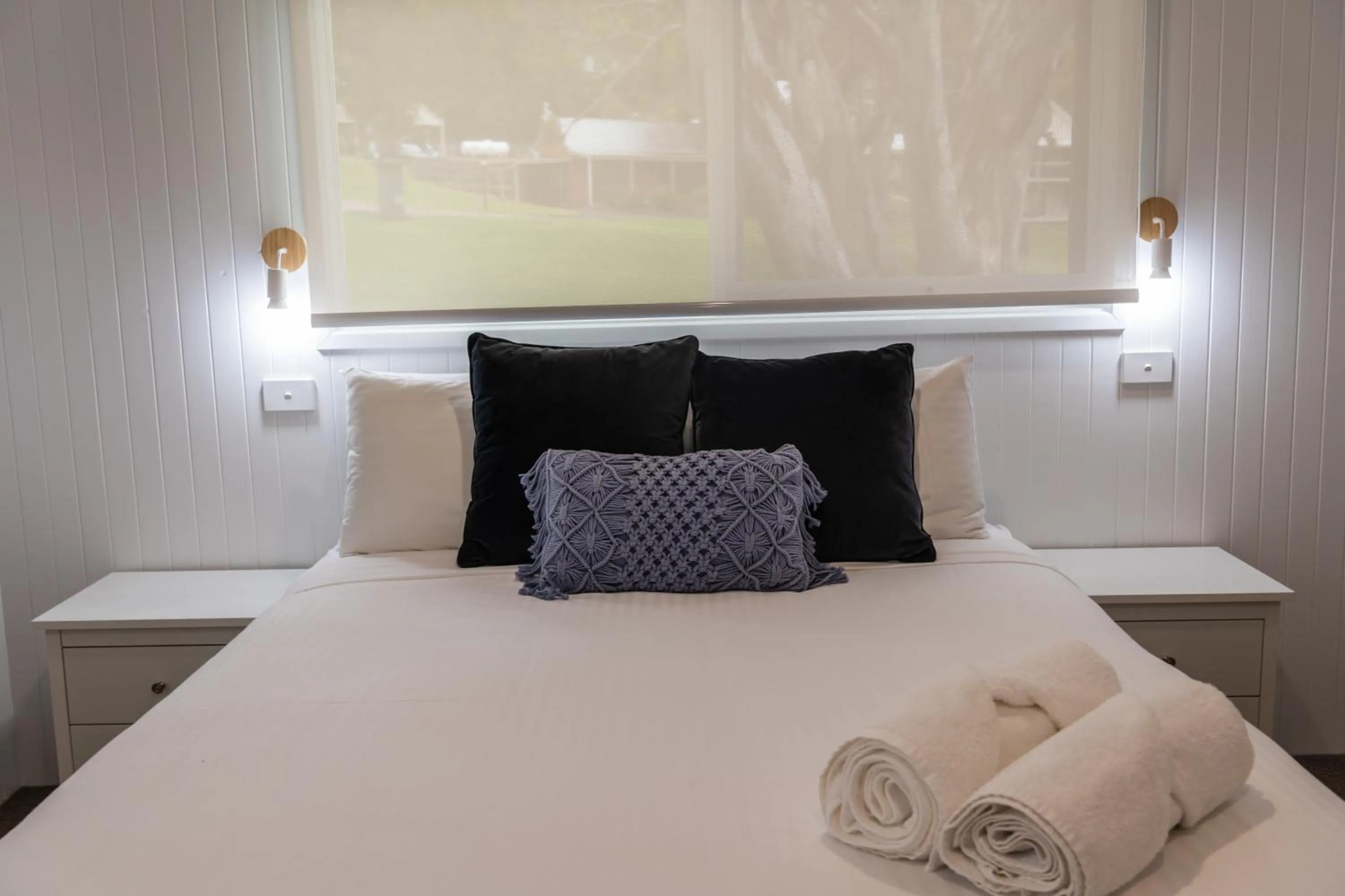 Bedroom, Bed in McMillans of Metung Coastal Resort