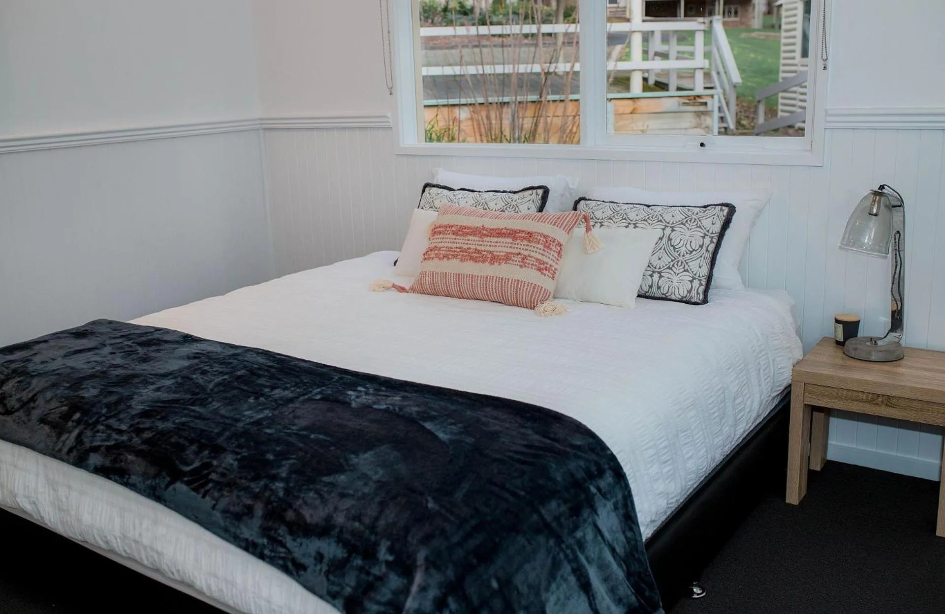 Bedroom, Bed in McMillans of Metung Coastal Resort