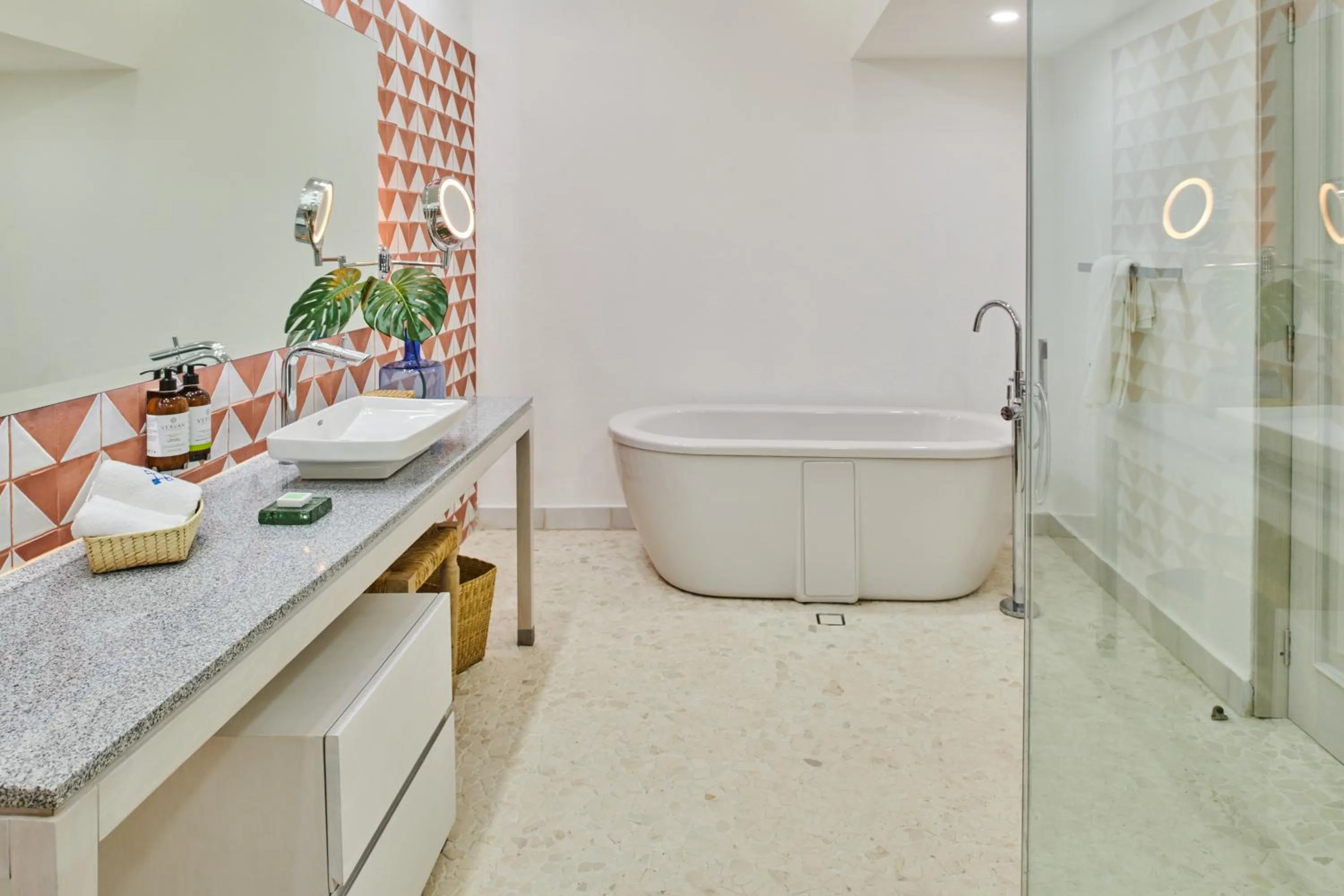 Bathroom in Hotel Boutique Luxury Patio Azul