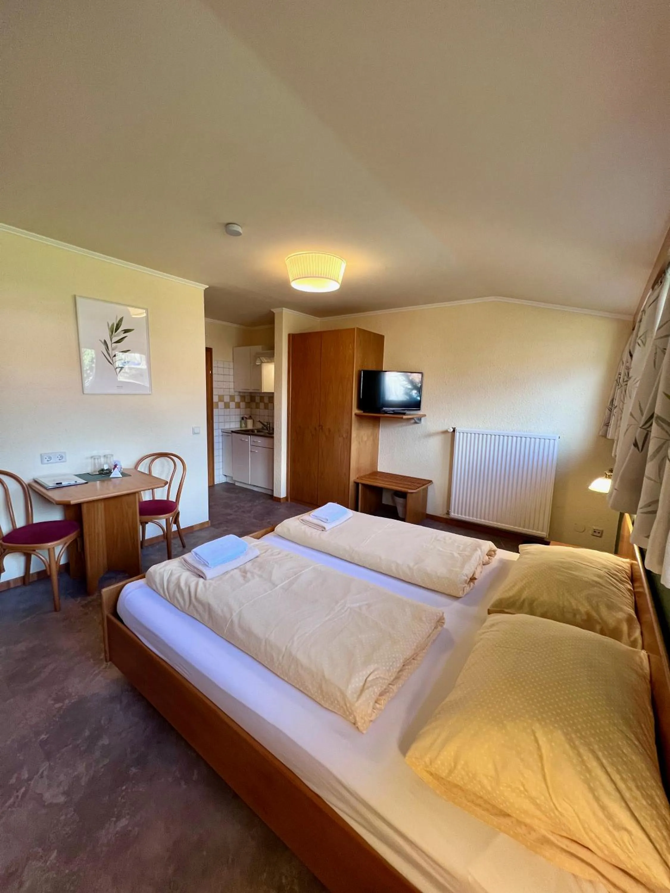 Bedroom, Bed in Pension Lambrecht