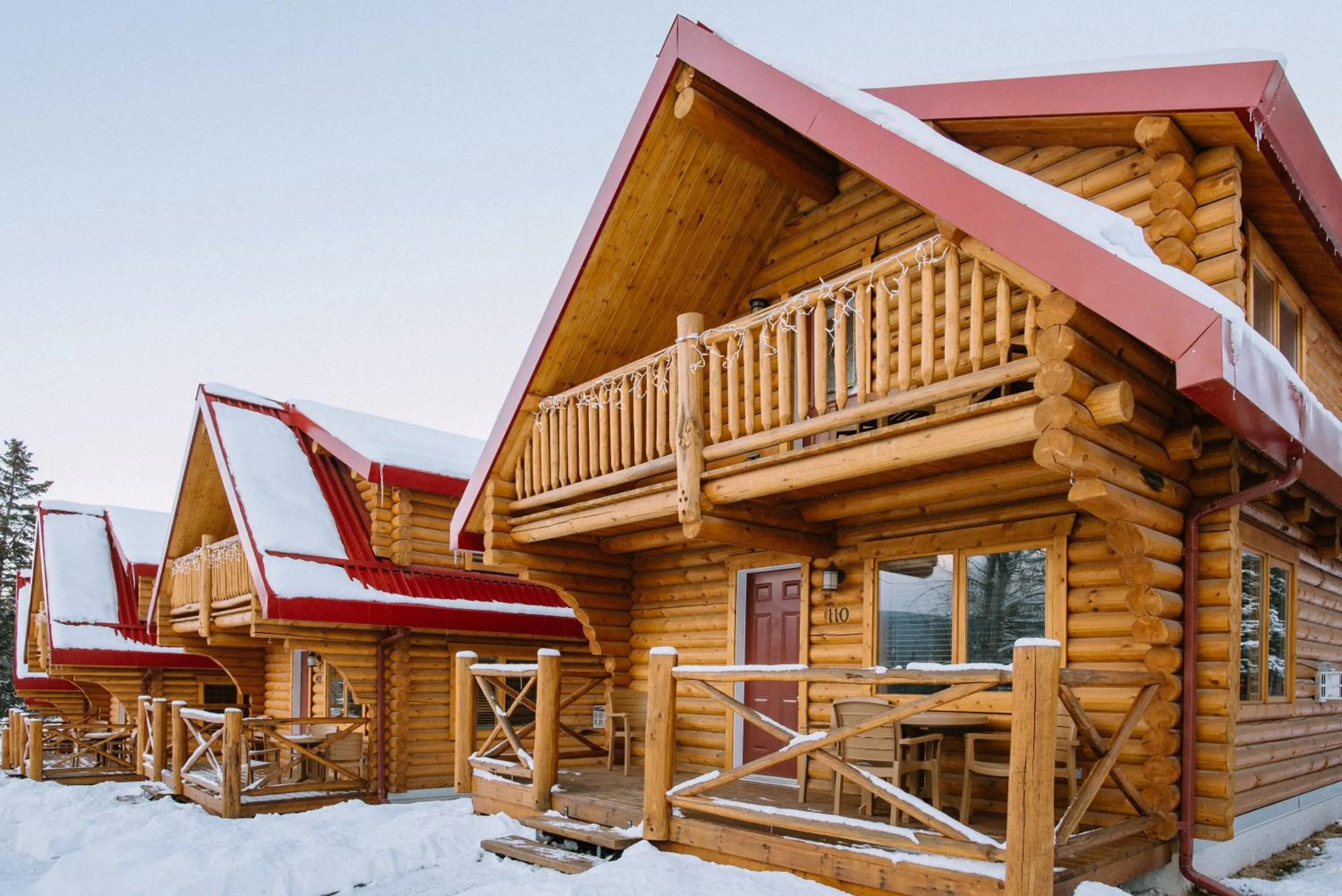 Property building in Miette Mountain Cabins