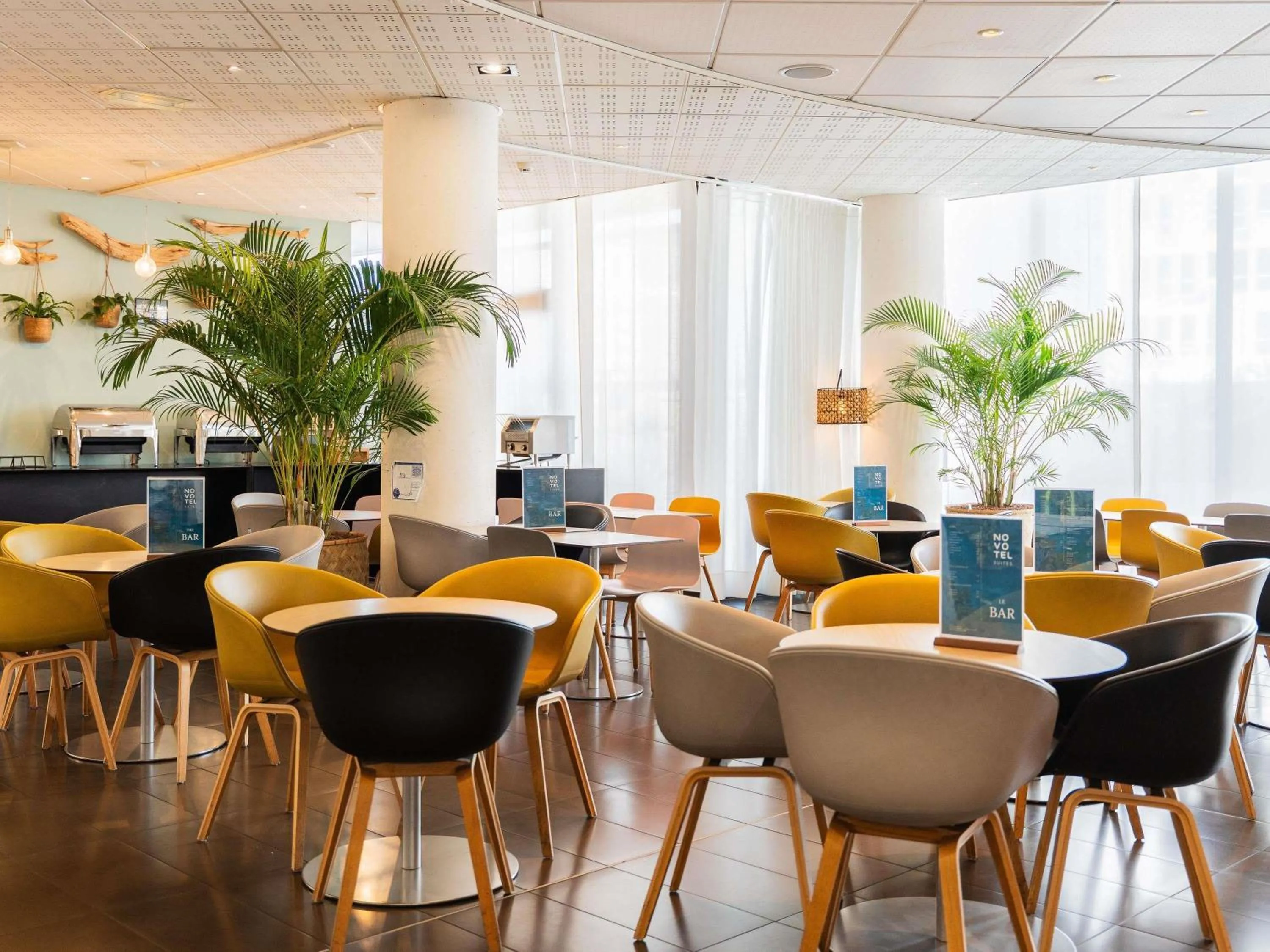 Breakfast in Novotel Suites Marseille Centre Euromed