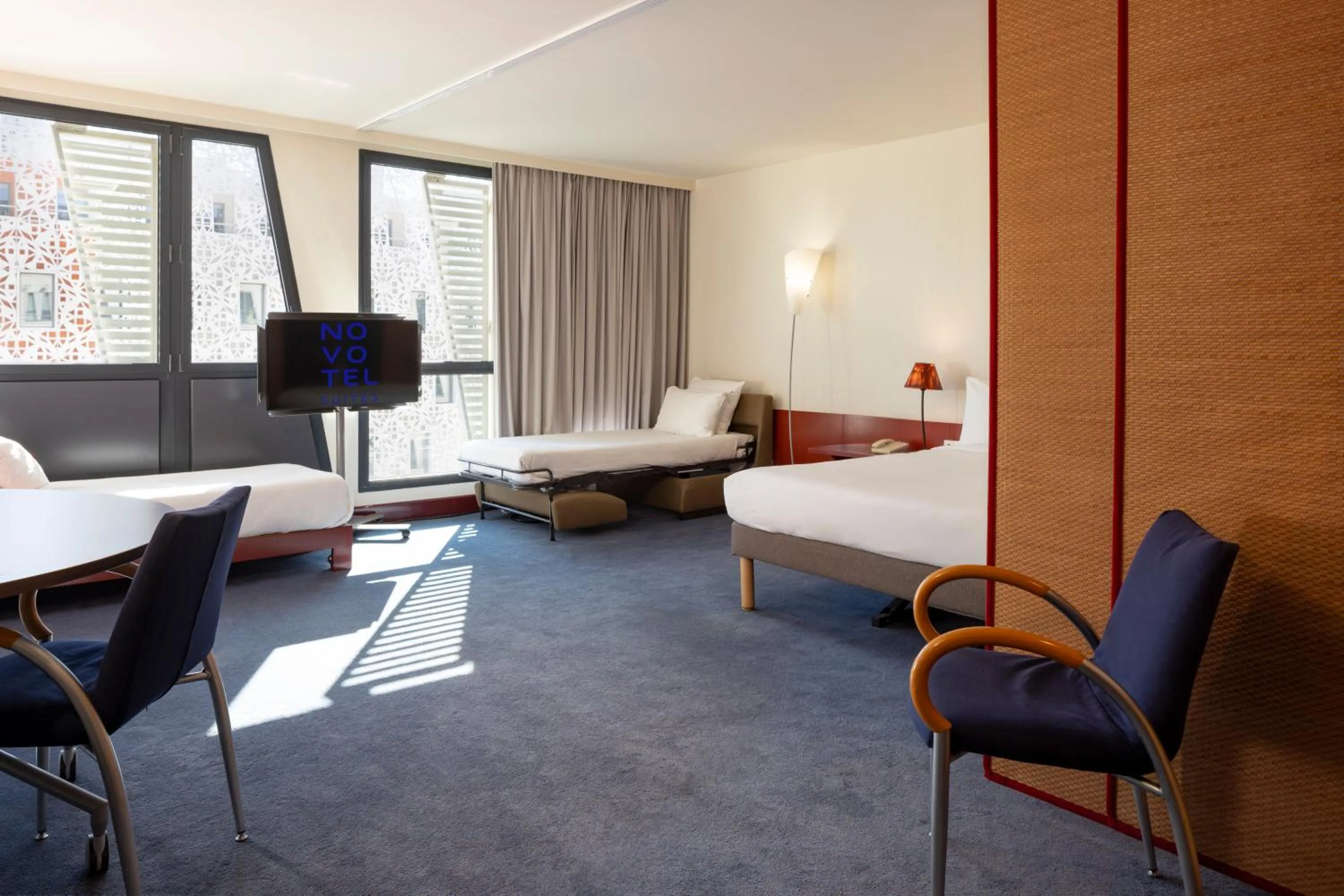 Photo of the whole room, Bed in Novotel Suites Marseille Centre Euromed