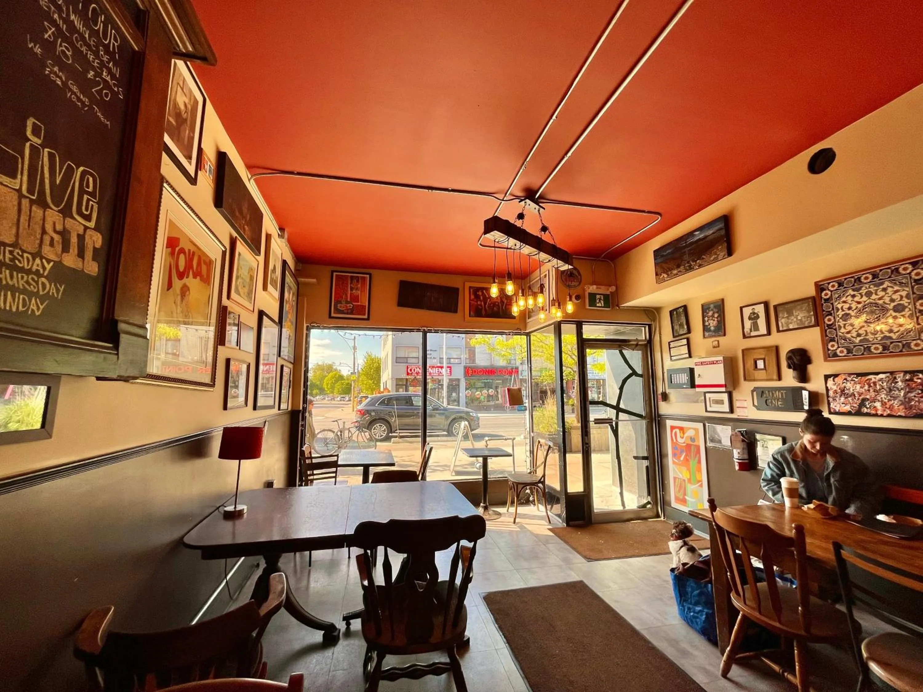 Seating area in The Only Backpacker's Inn